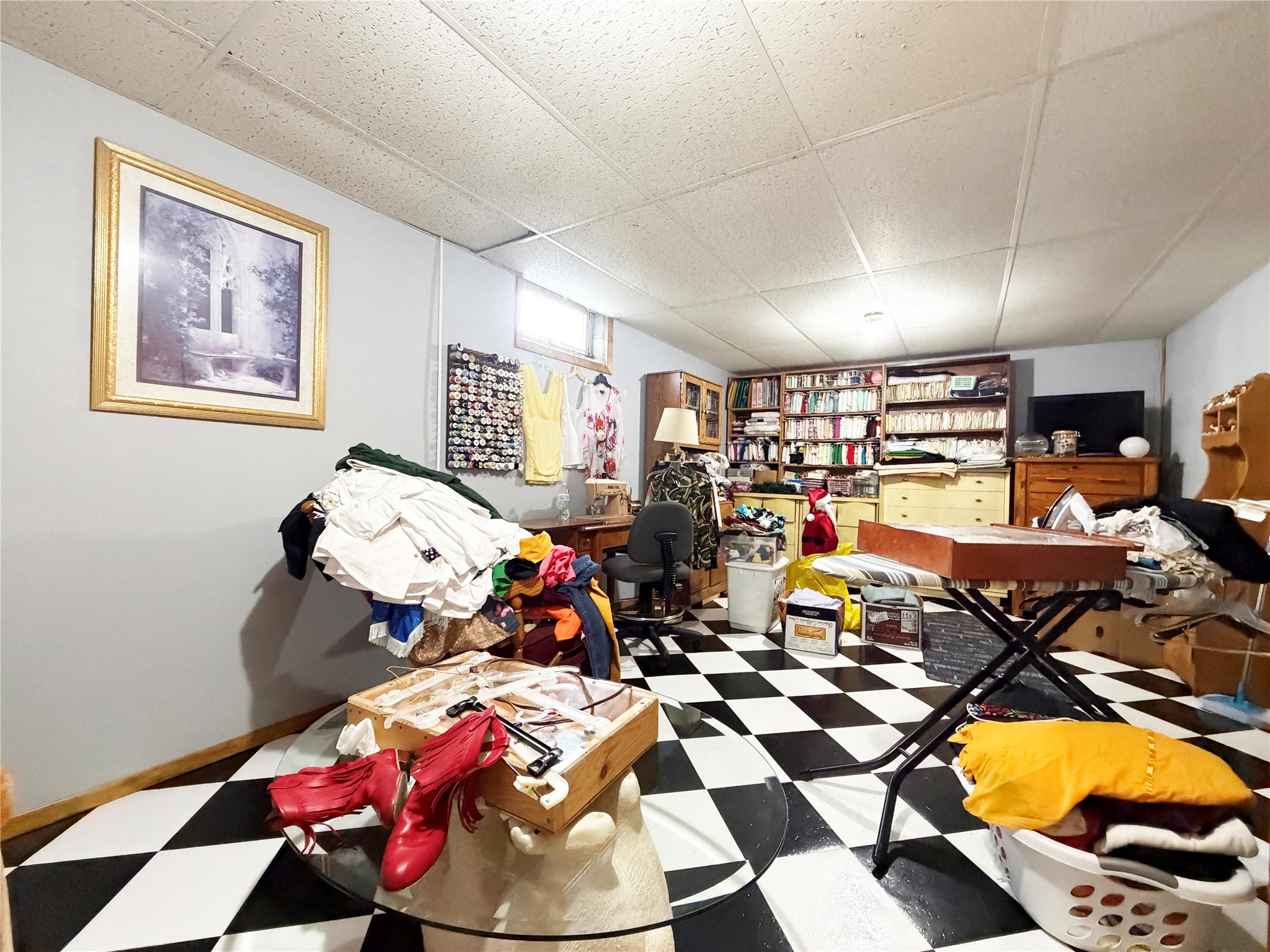 610 W Poplar Avenue Property Photo 14