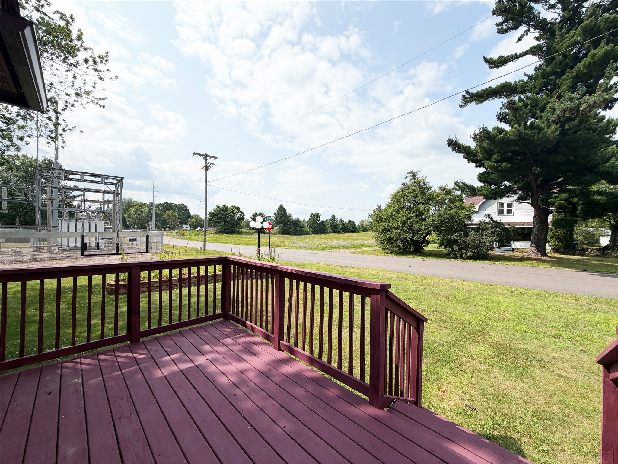 610 W Poplar Avenue Property Photo 17