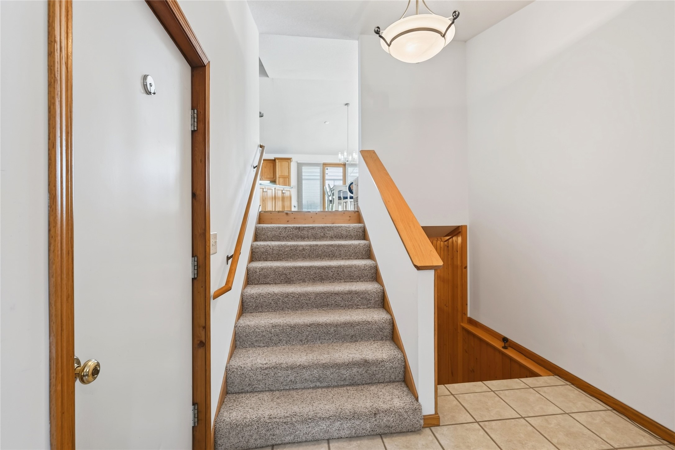 609 Walter Street Property Photo 4