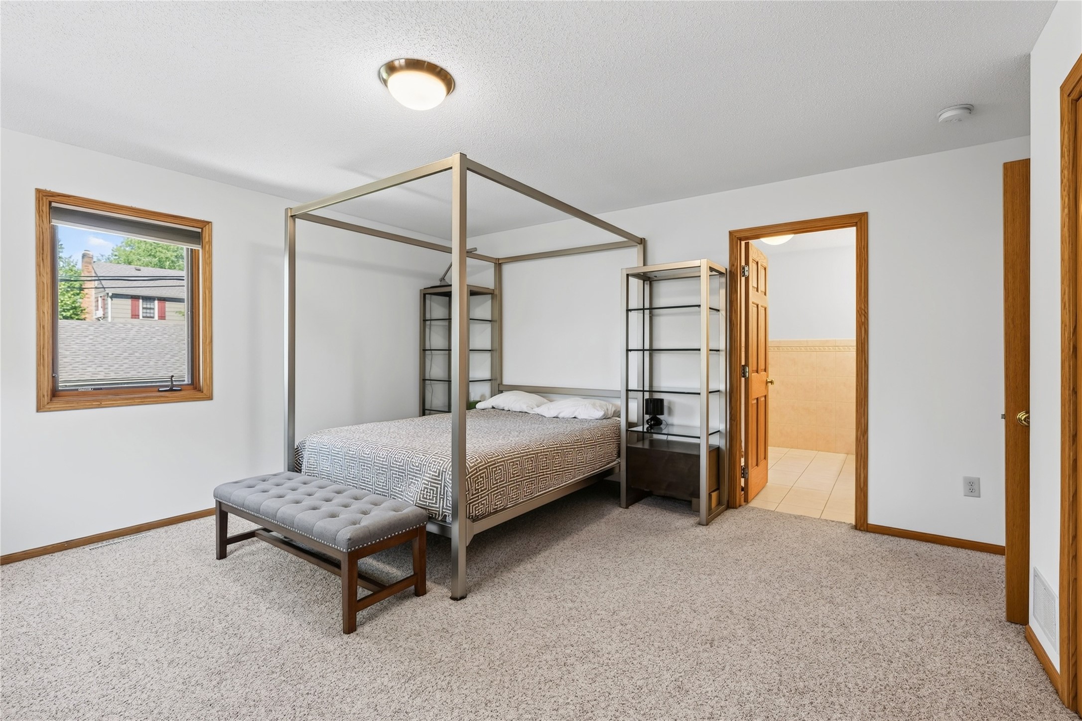 609 Walter Street Property Photo 25