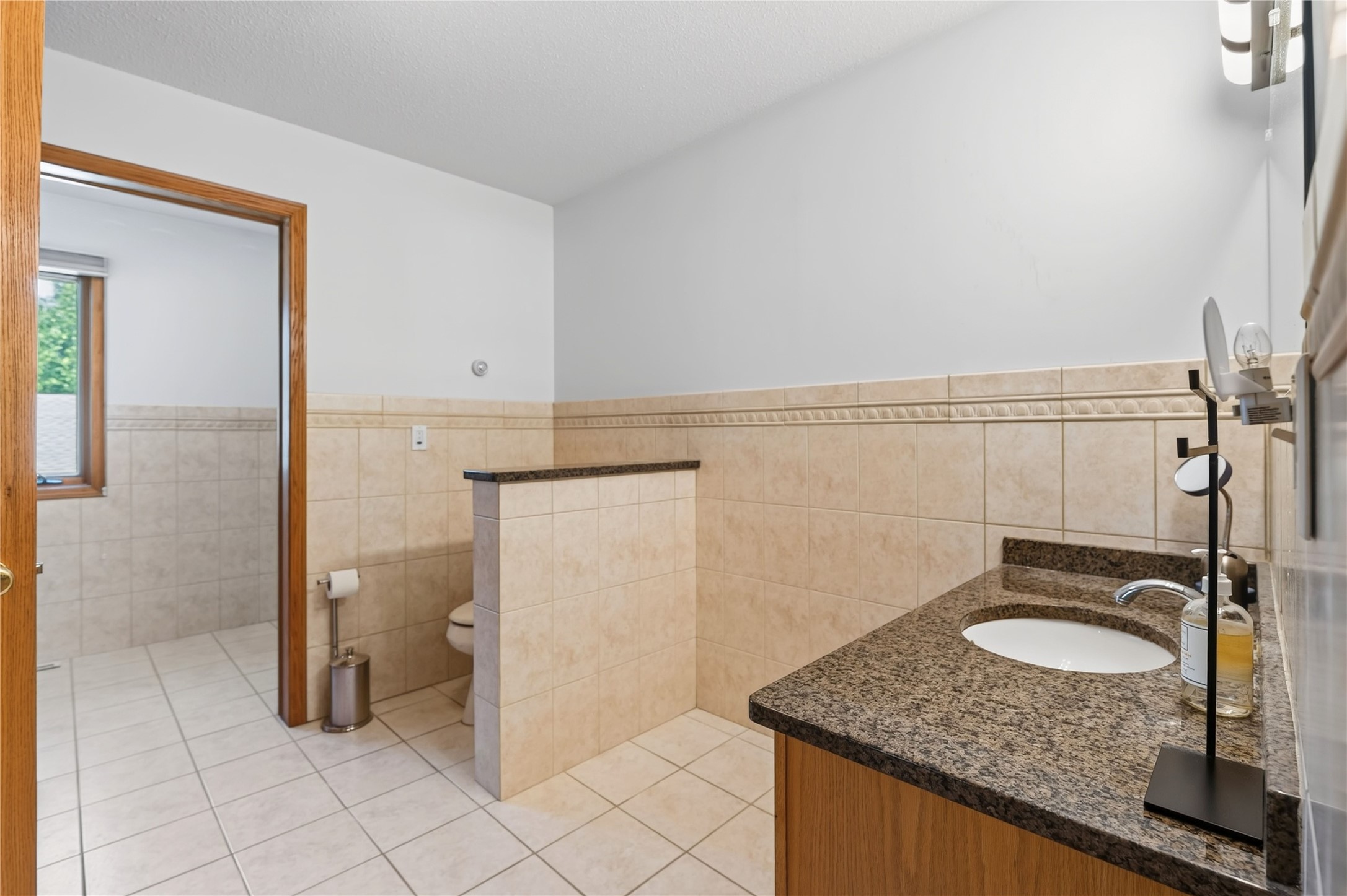 609 Walter Street Property Photo 28