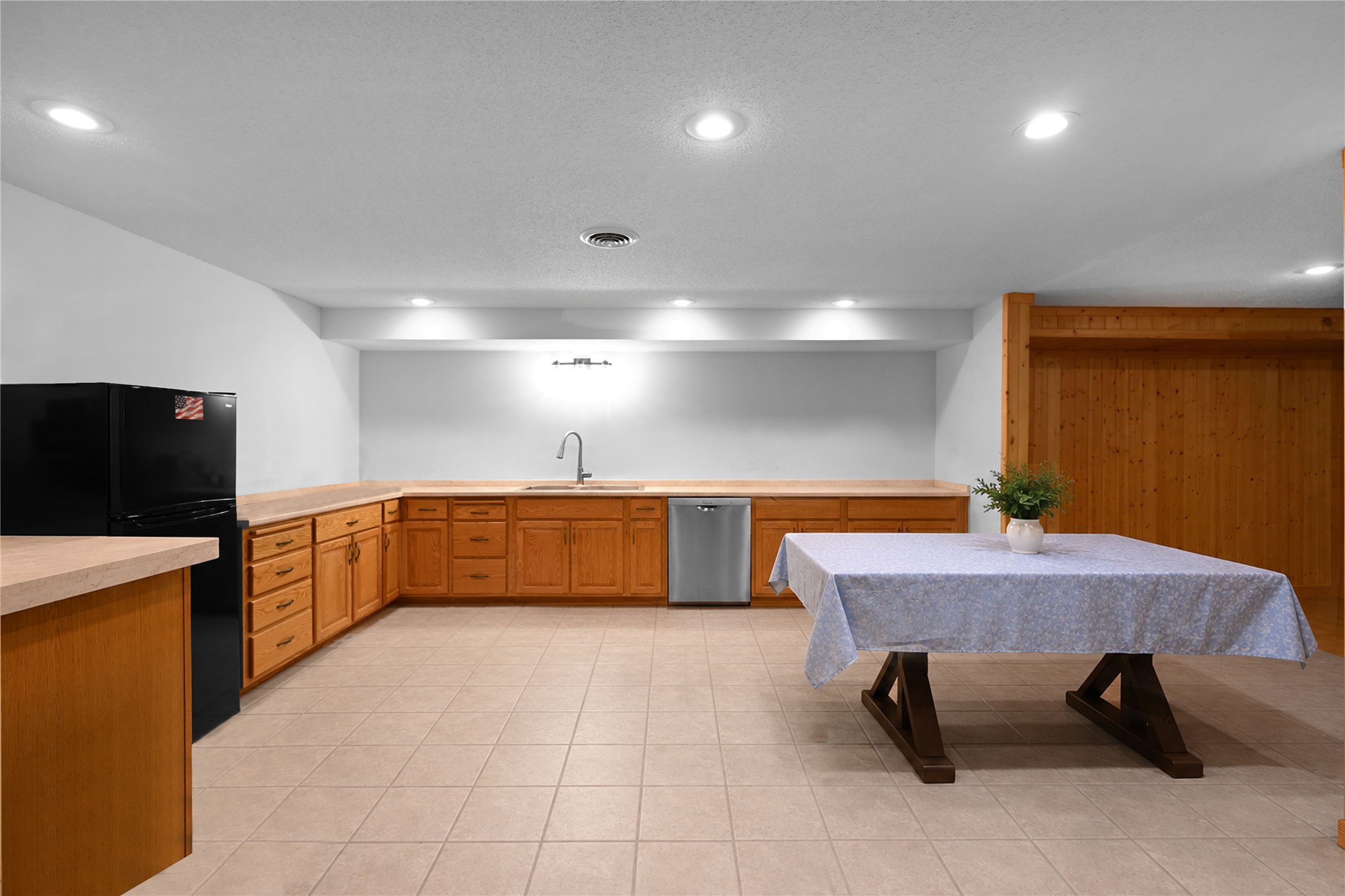 609 Walter Street Property Photo 36