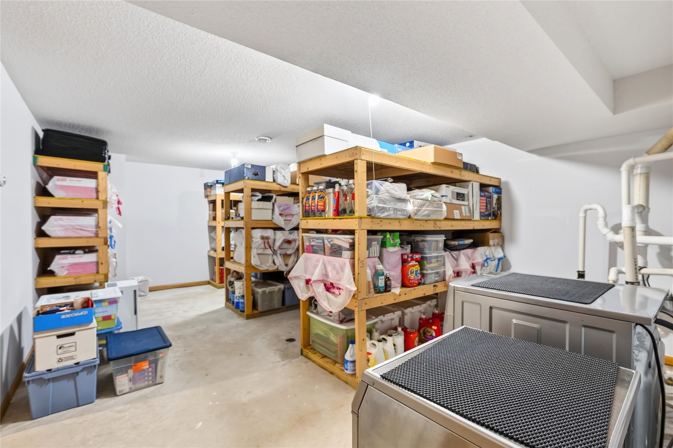 609 Walter Street Property Photo 39