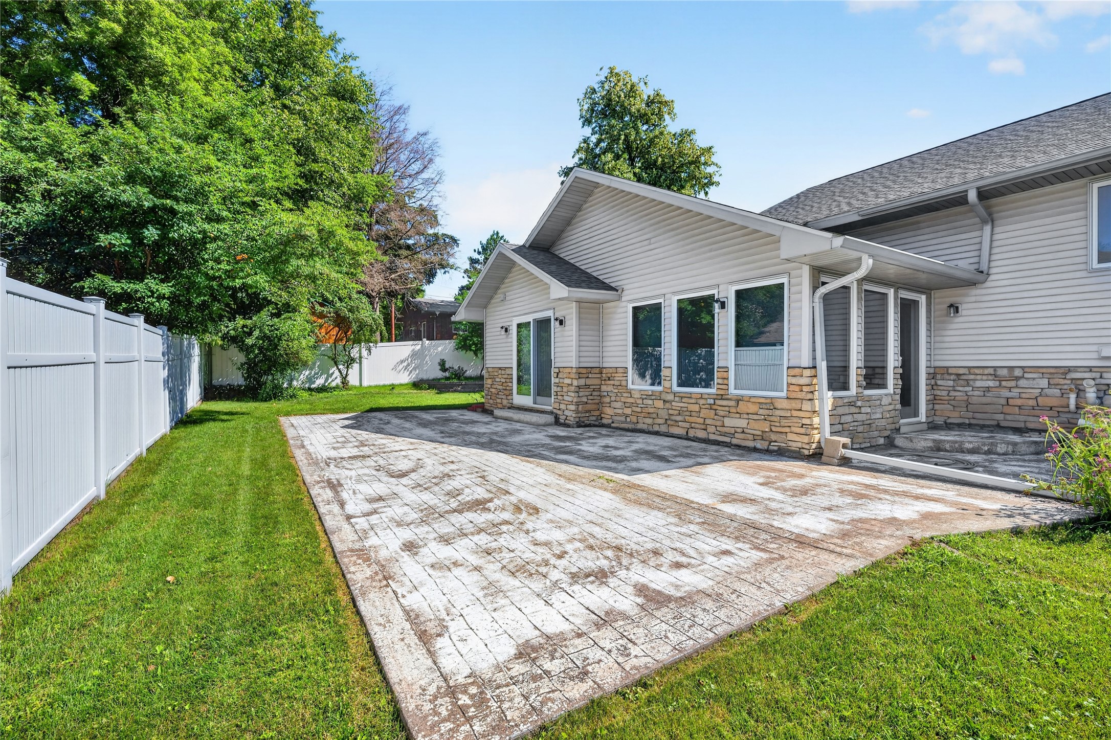 609 Walter Street Property Photo 46