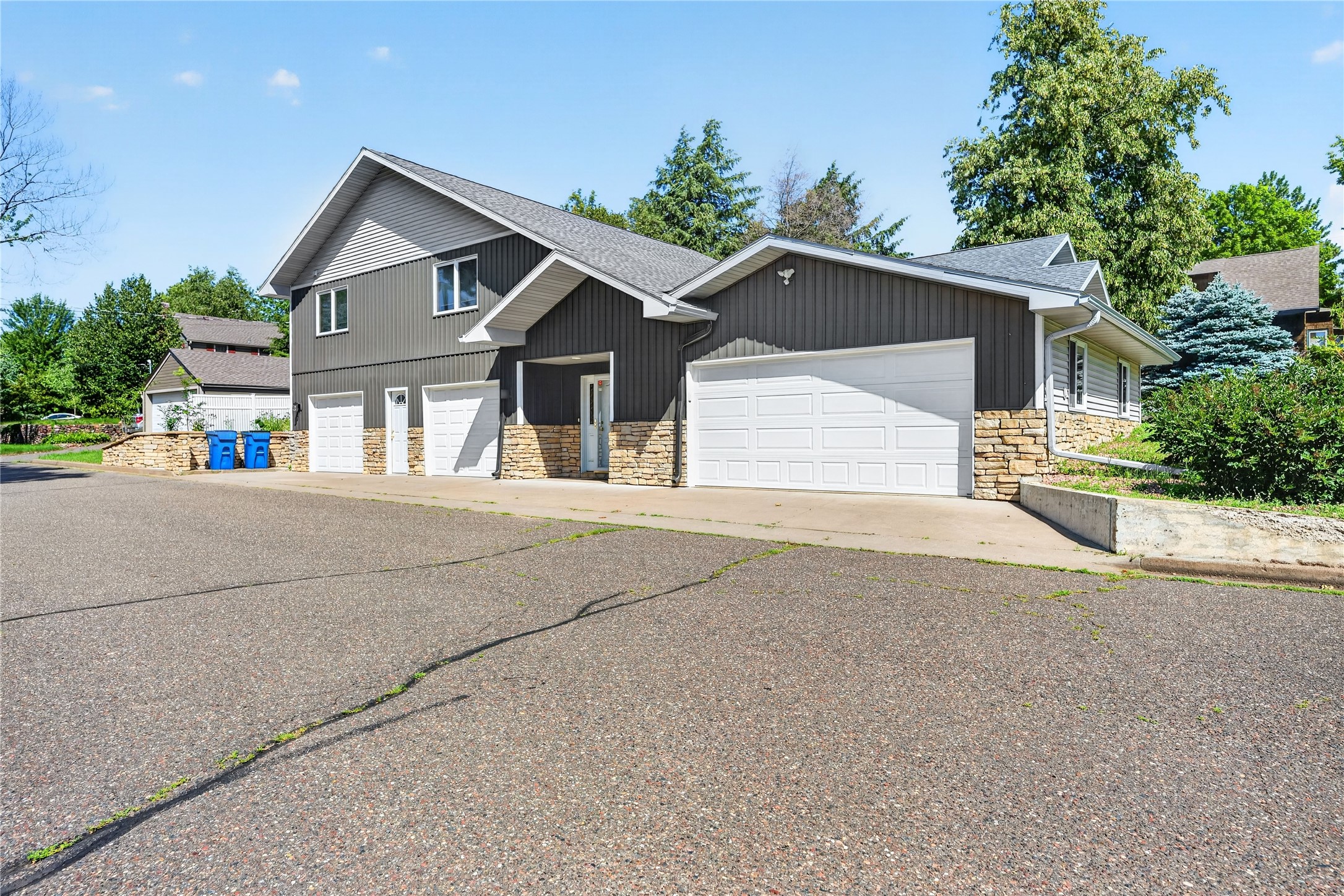 609 Walter Street Property Photo 48