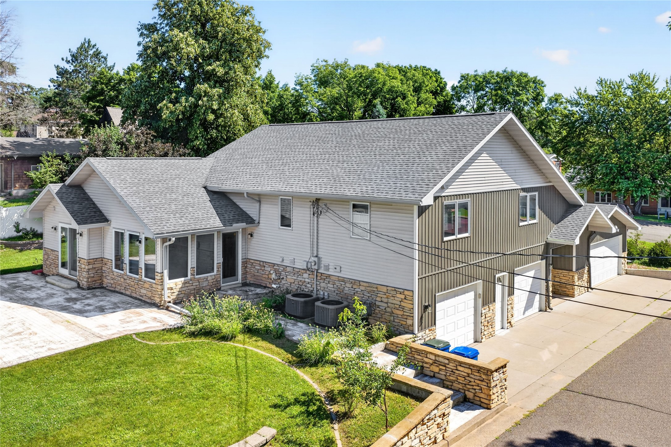 609 Walter Street Property Photo 49