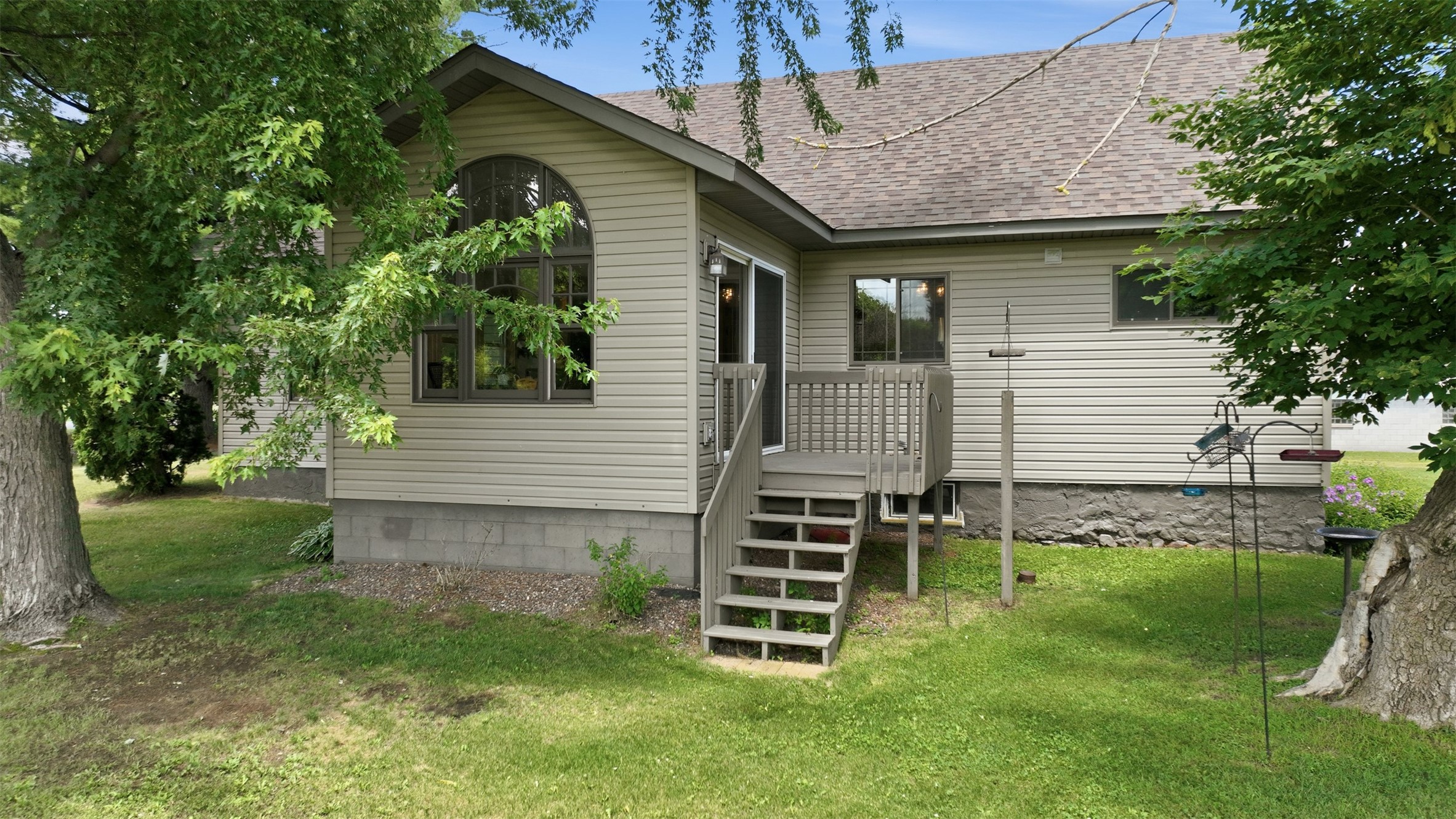 23815 County Highway F Property Photo 2