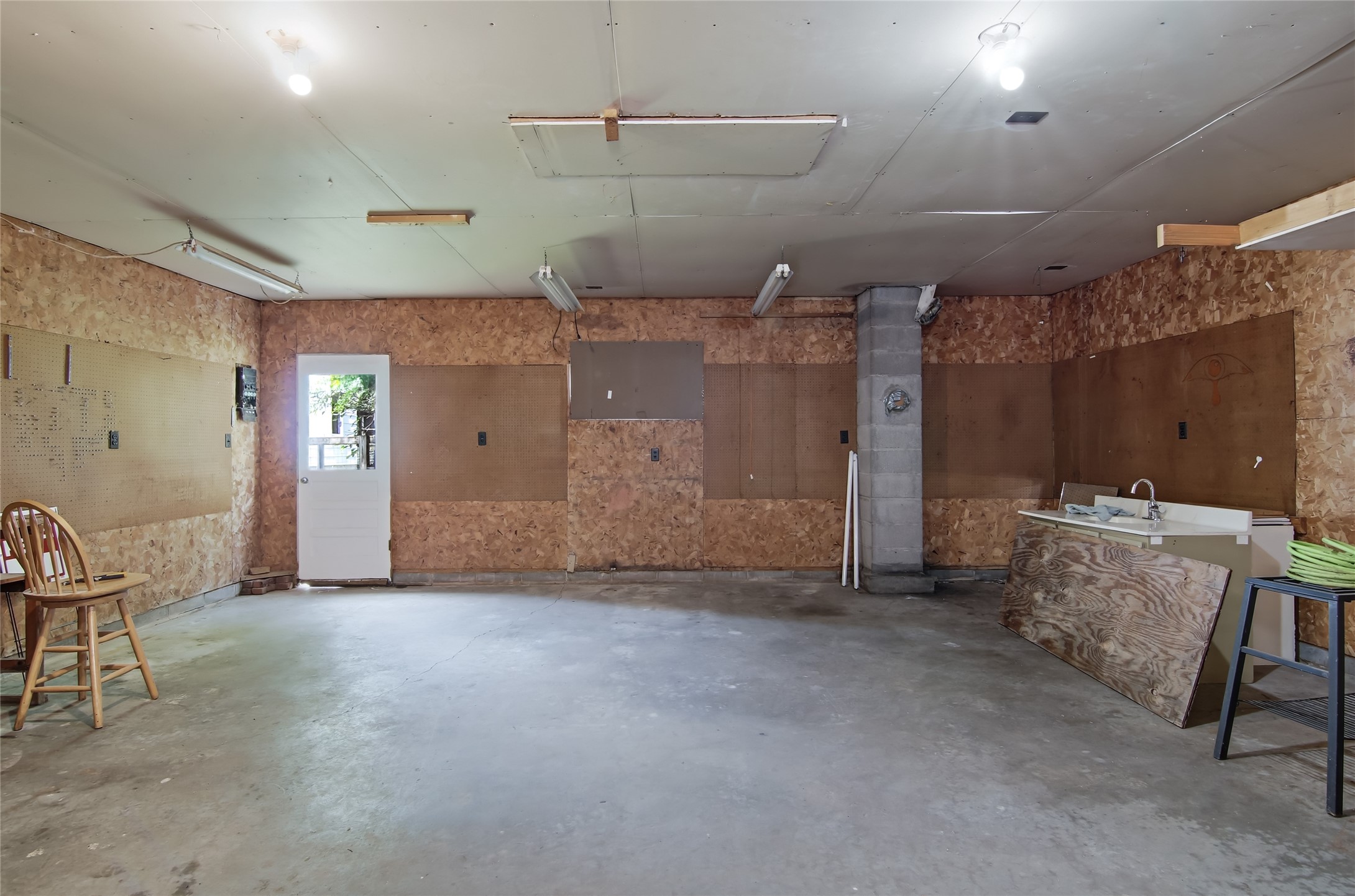 233 Ferry Street Property Photo 26