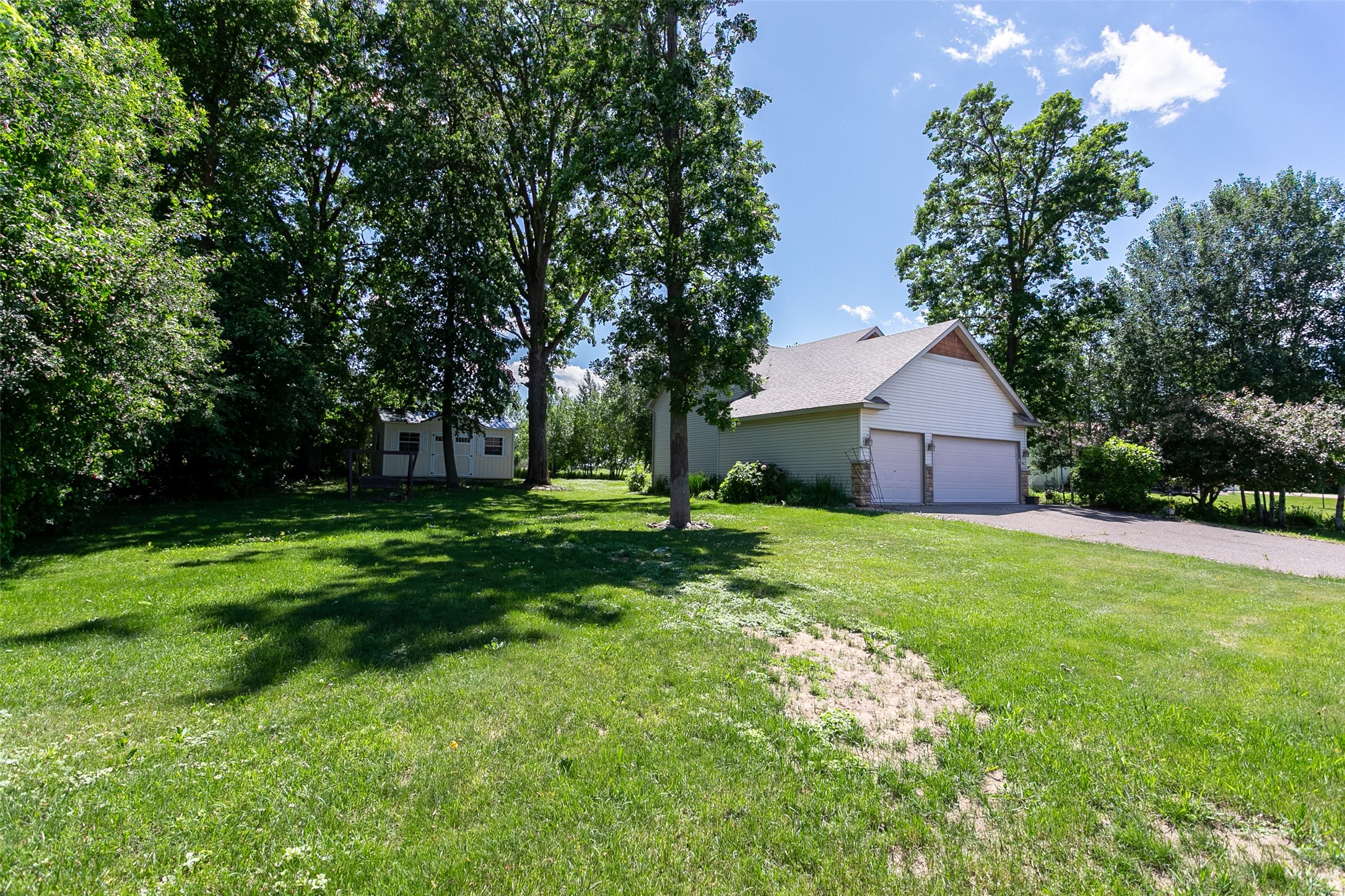 956 Sunflower Way Property Photo 7