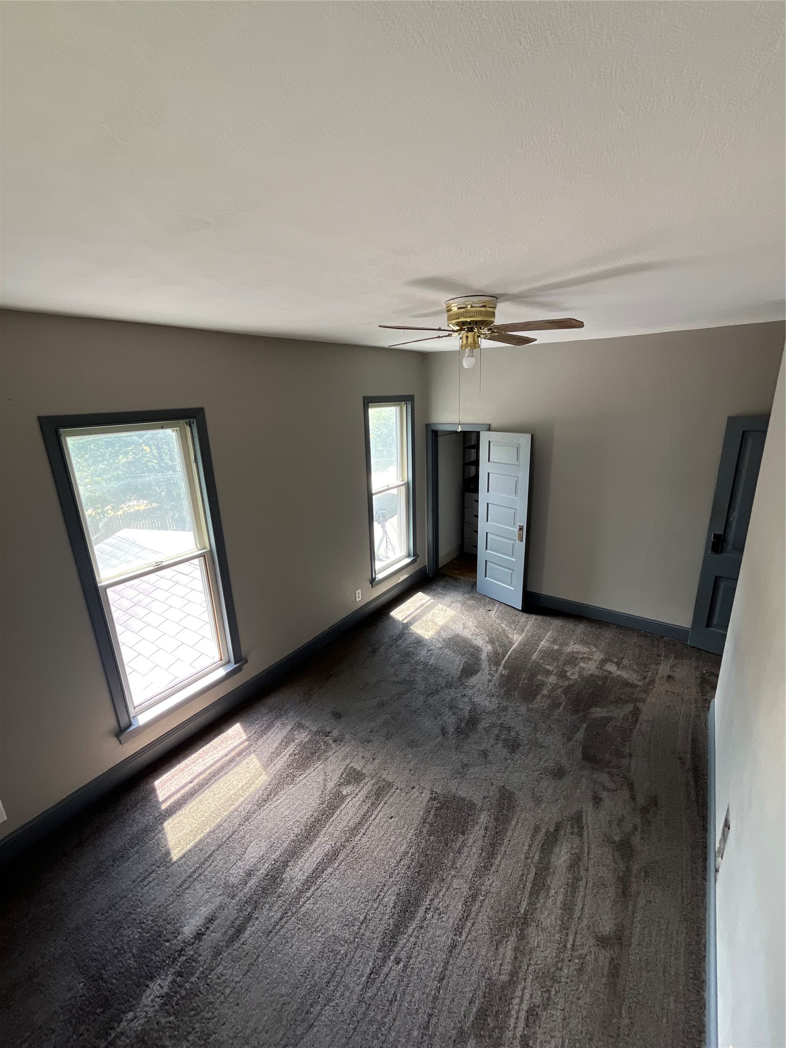 101 E Canal Street Property Photo 15