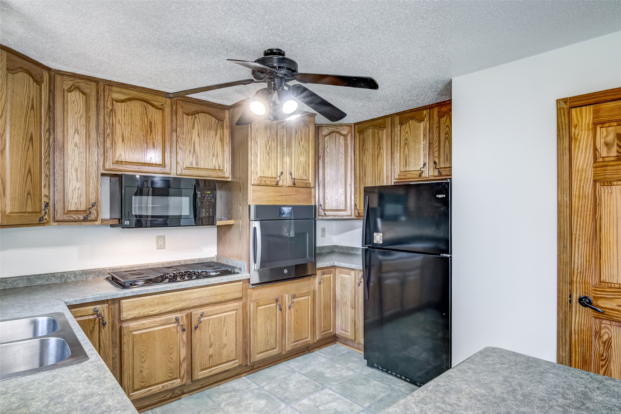 3121 Milton Road Property Photo 8