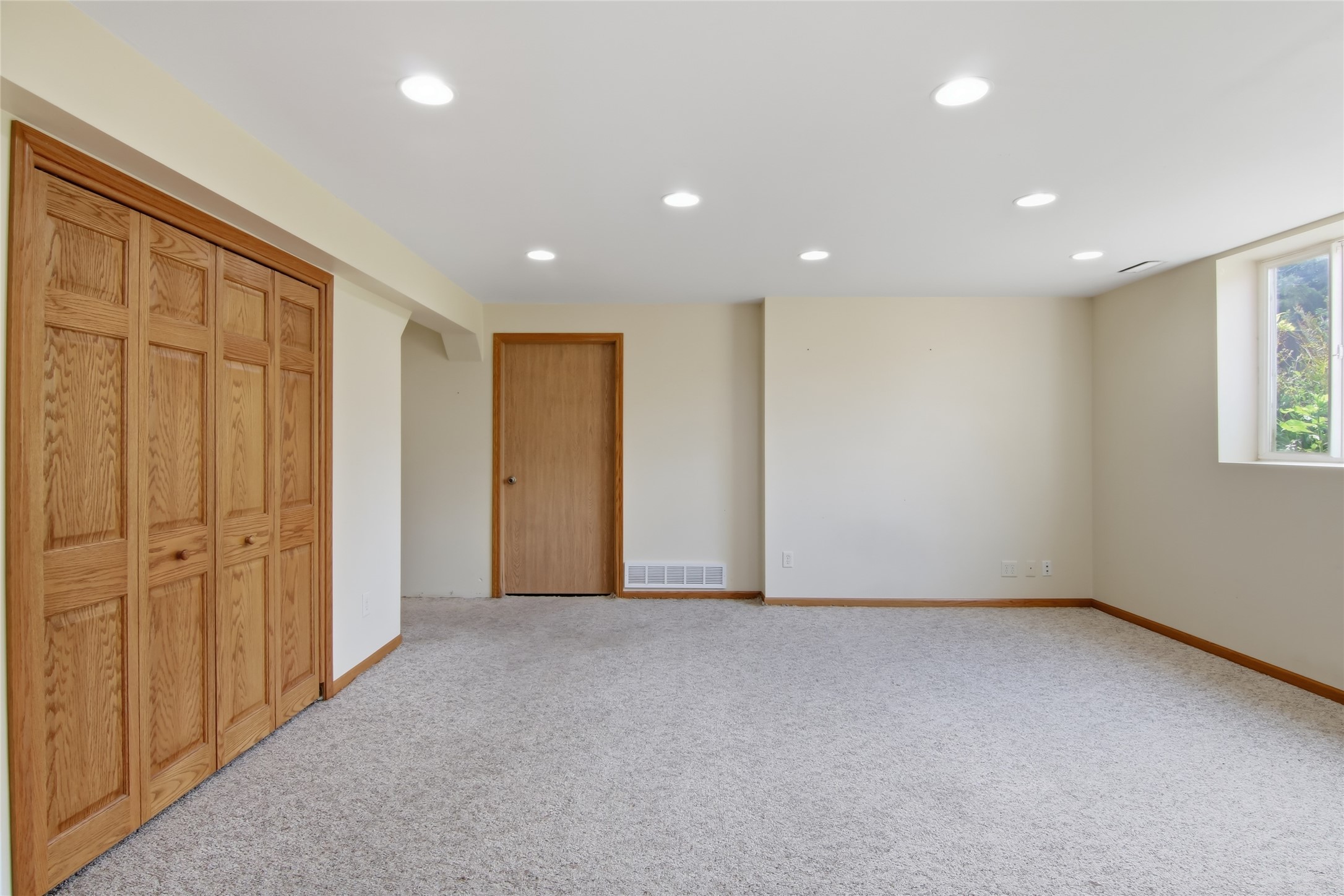 E2090 Cedar Road Property Photo 26