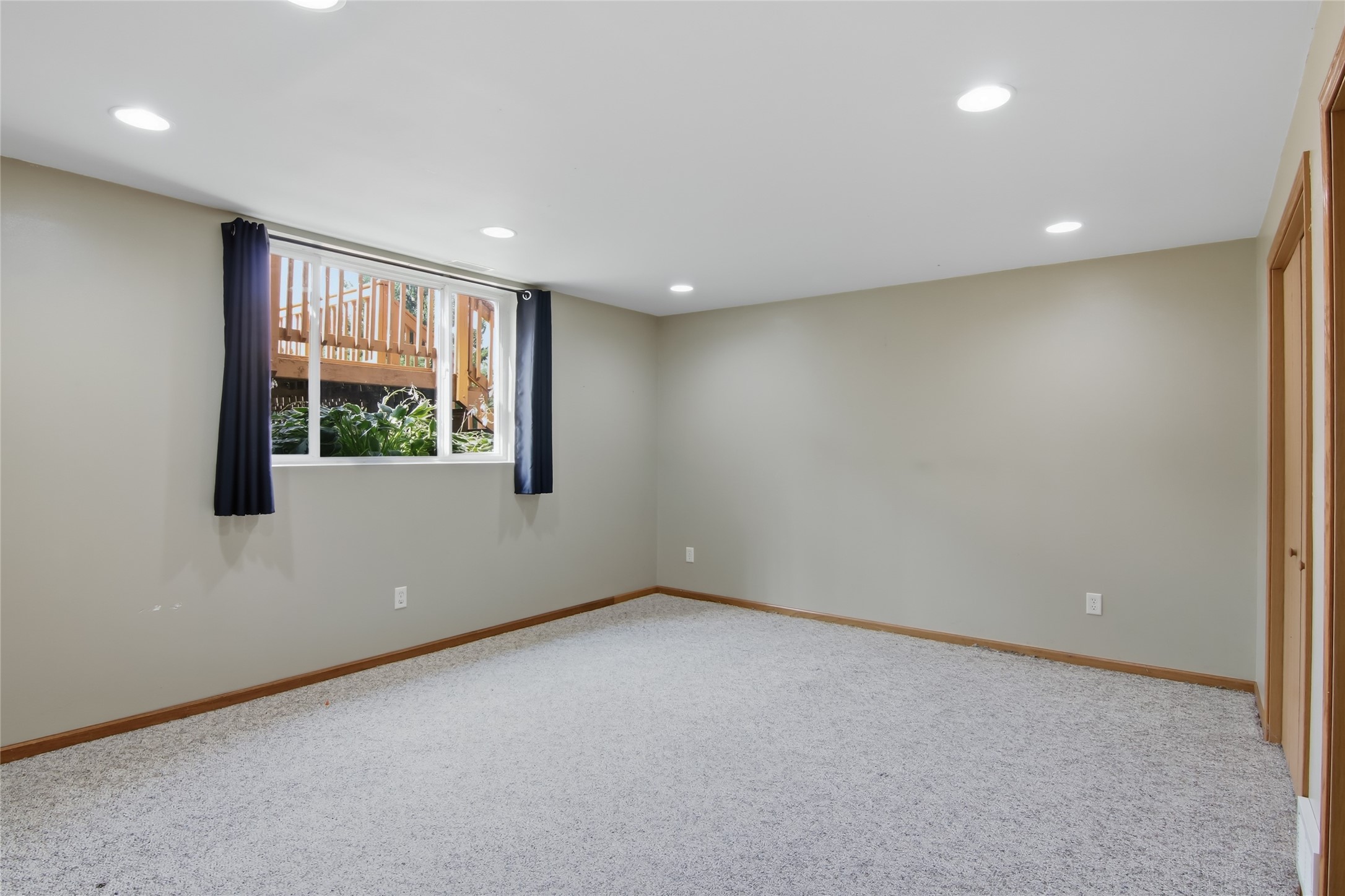 E2090 Cedar Road Property Photo 28