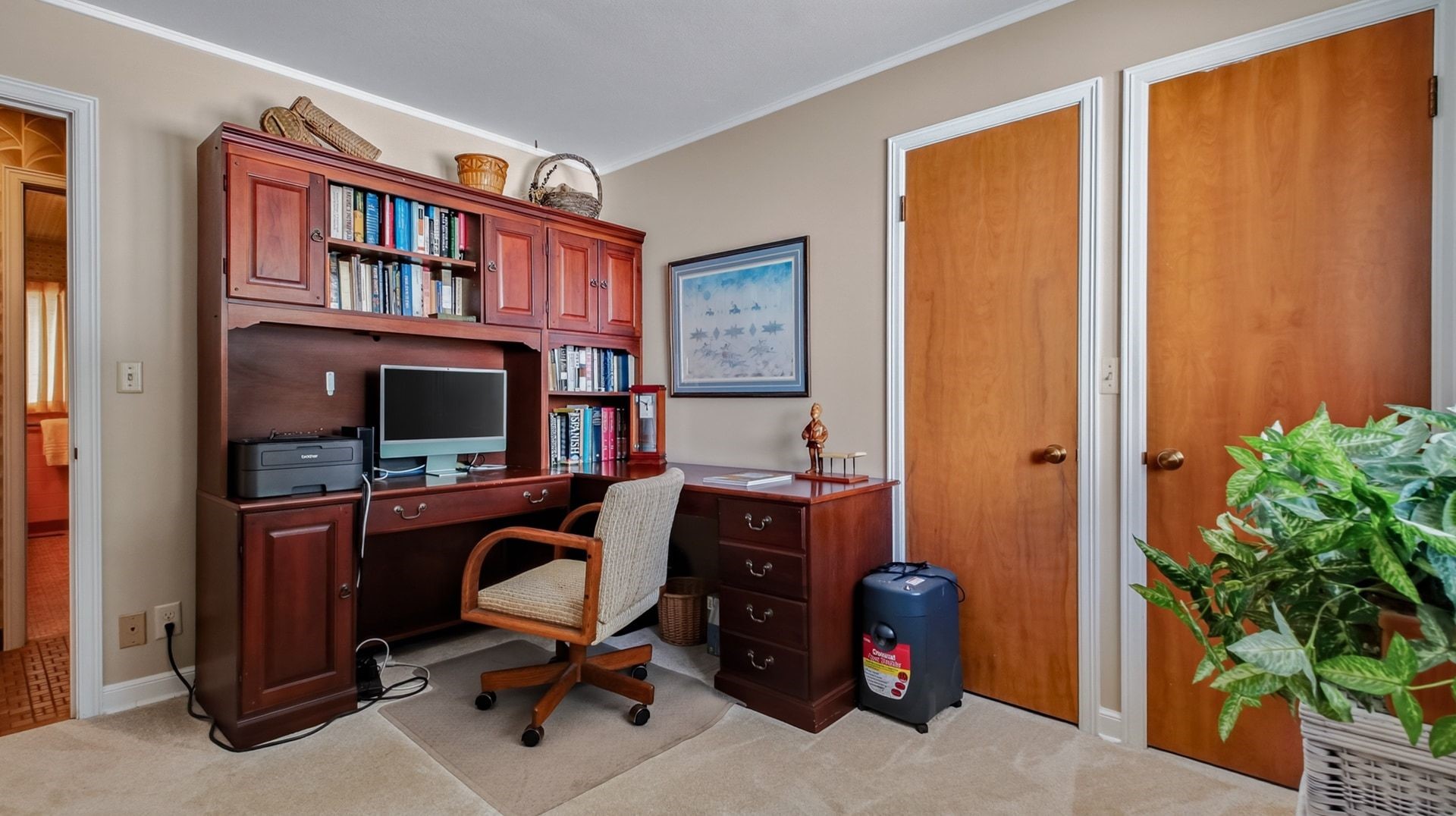404 W Macarthur Avenue Property Photo 18