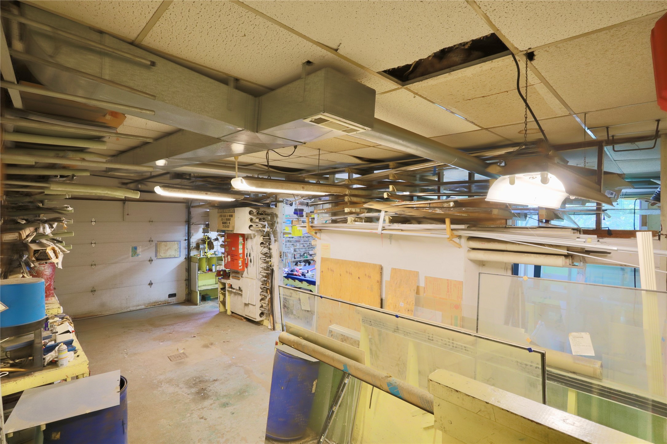 513 N Broadway Street Property Photo 15