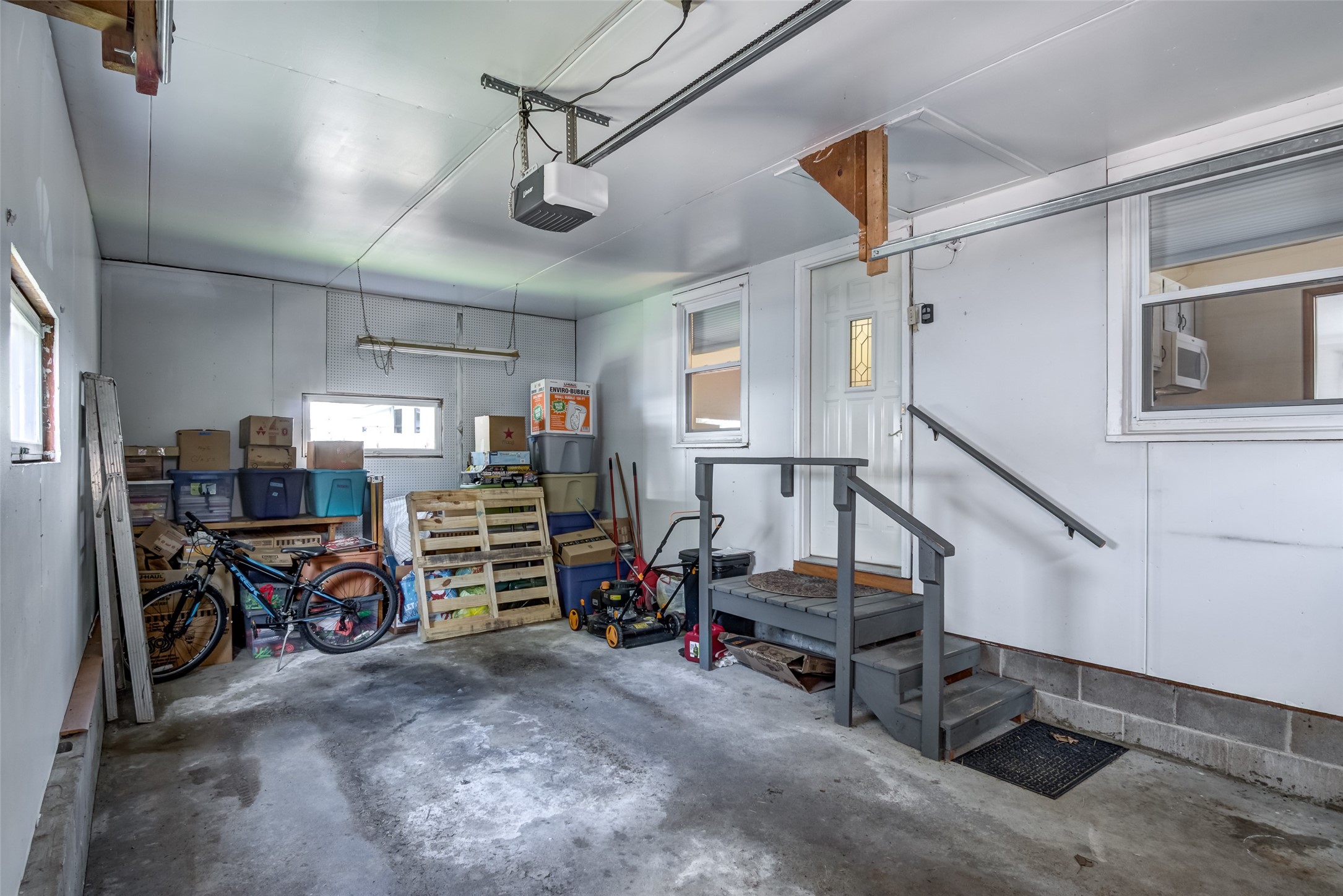 602 Stanley Street Property Photo 23