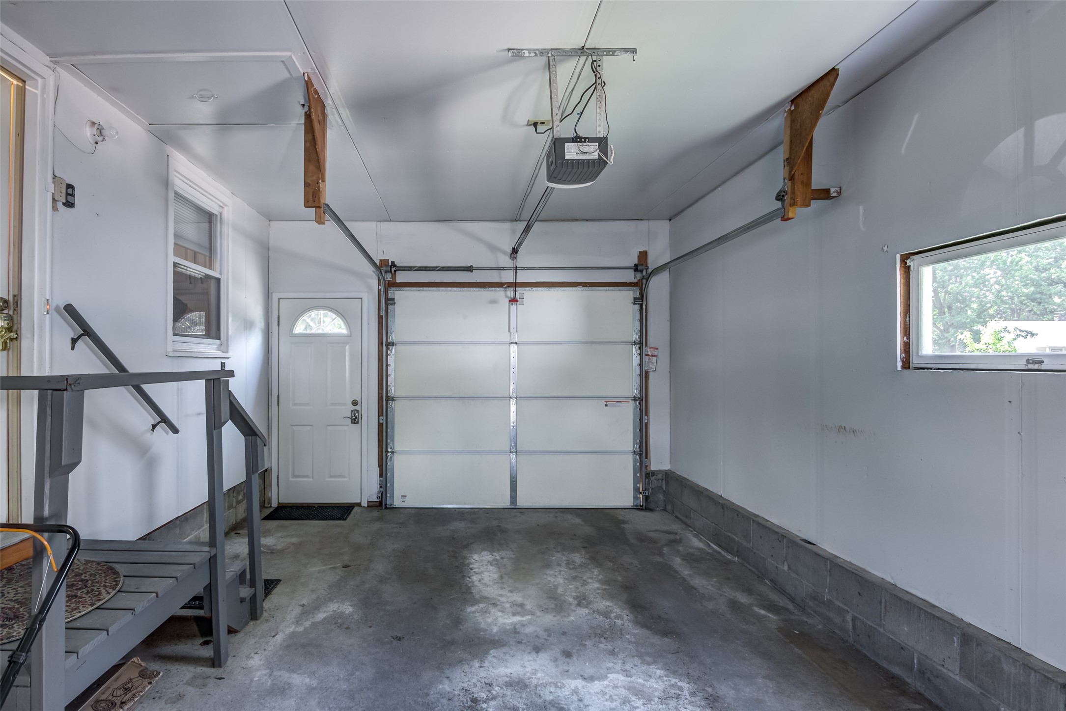 602 Stanley Street Property Photo 24