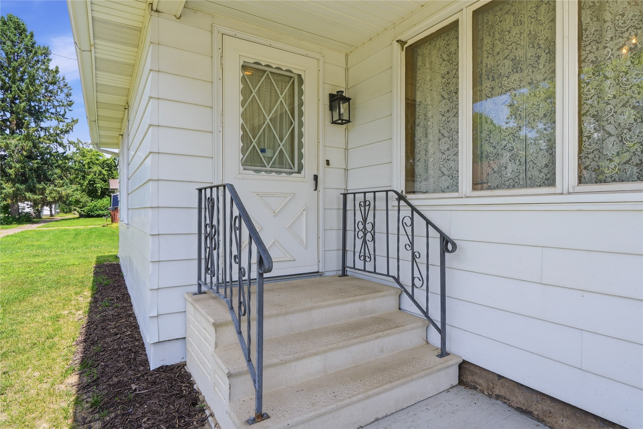 136 Barber Street Property Photo 5