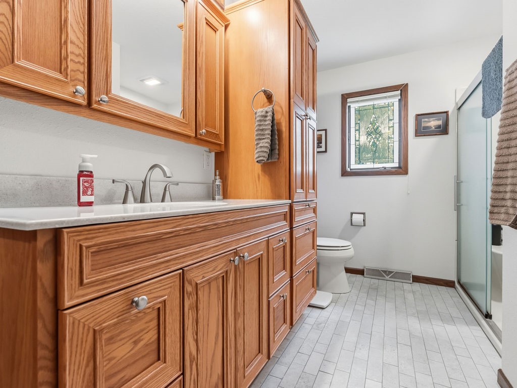 789 Pine Street Property Photo 20