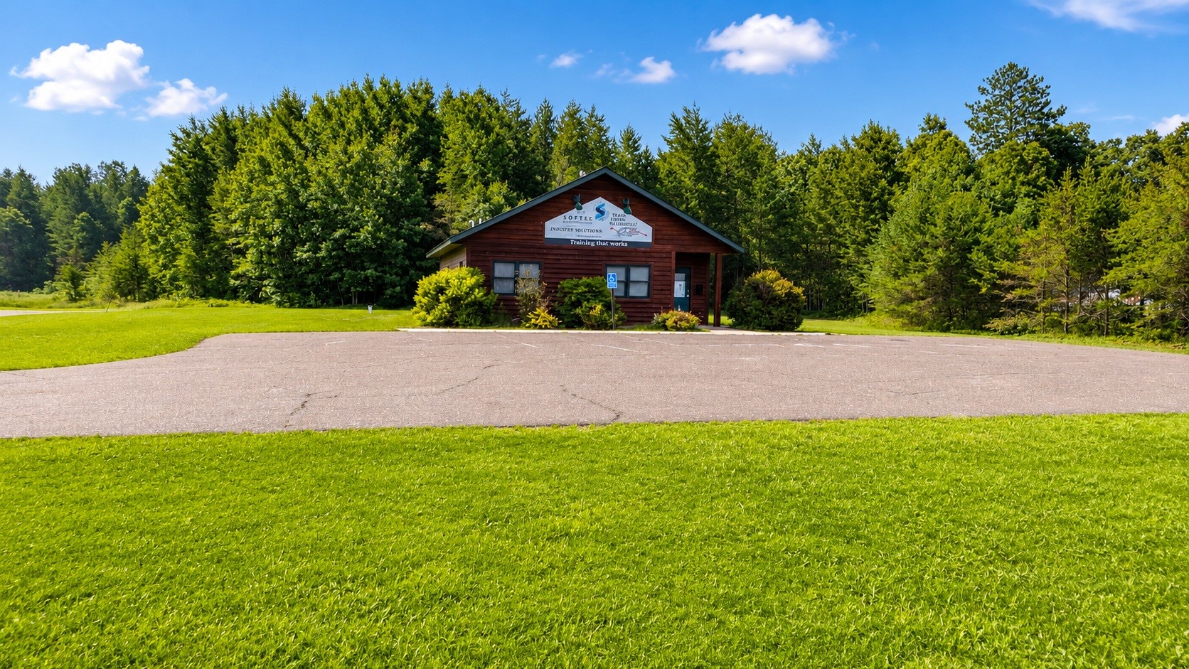 25070 State Road 35 Property Photo 4