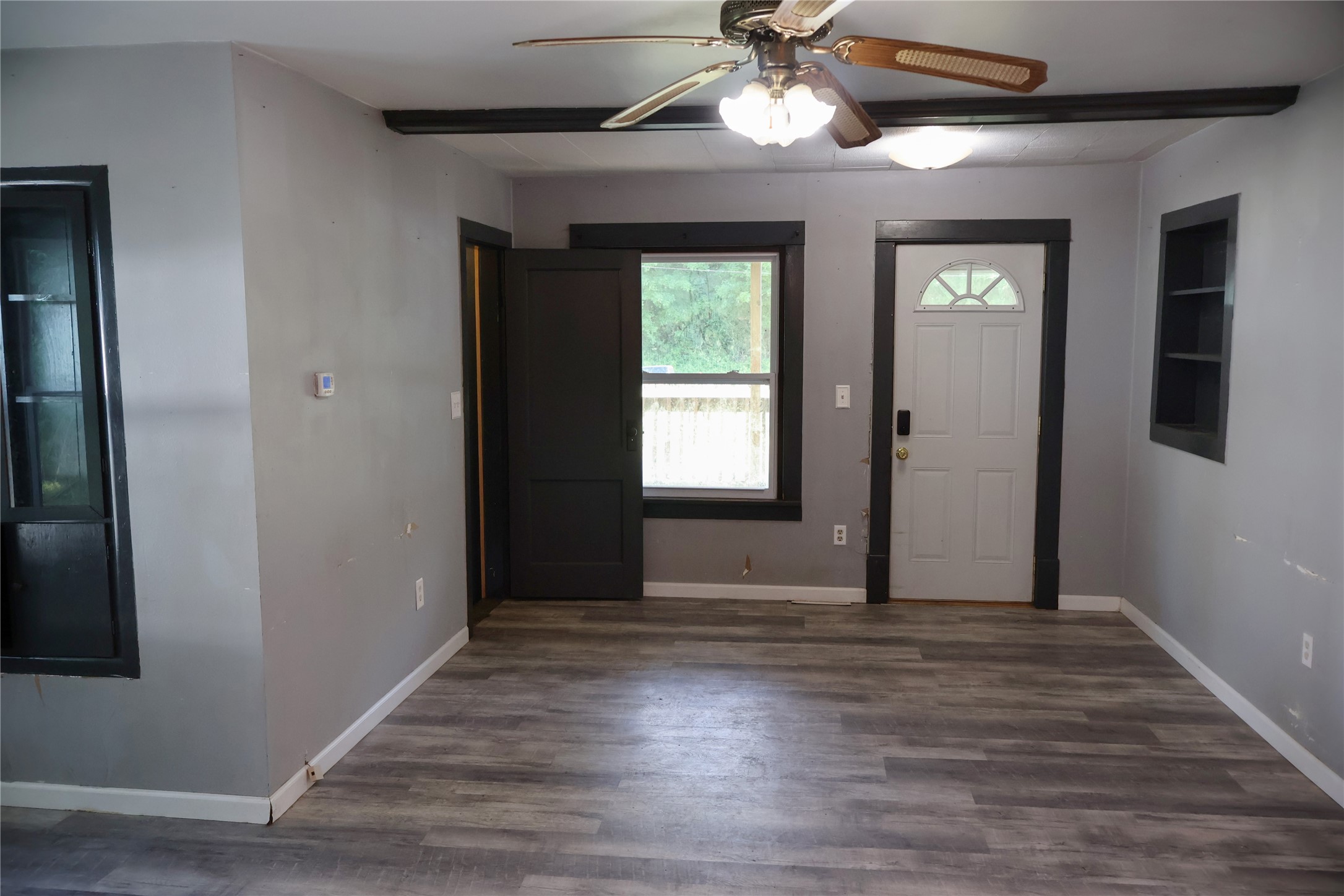 115 4th Avenue Property Photo 9