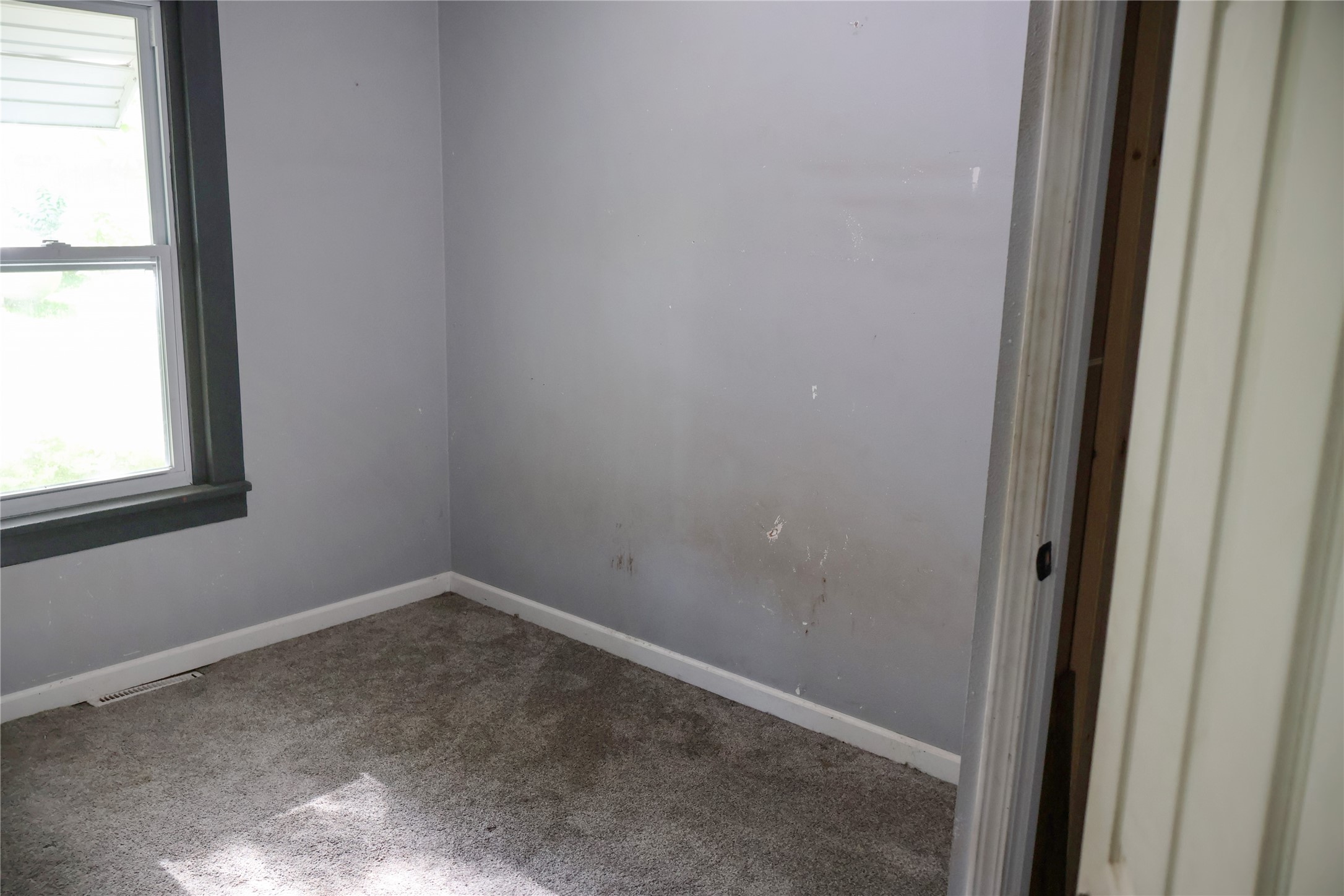115 4th Avenue Property Photo 11
