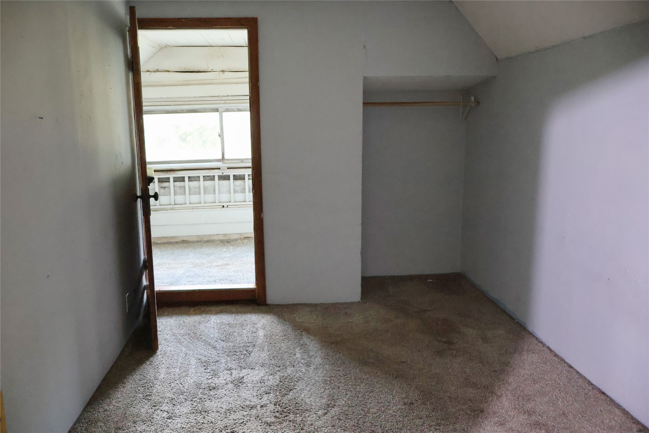 115 4th Avenue Property Photo 12