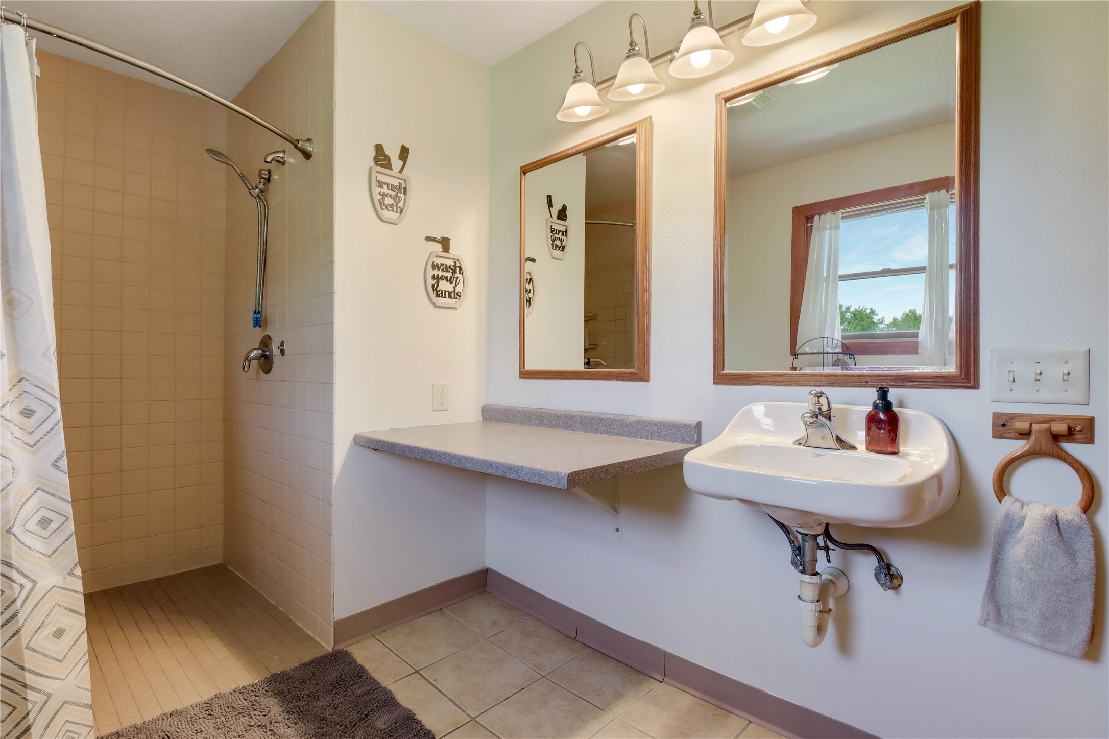 1620 County Road X Property Photo 15