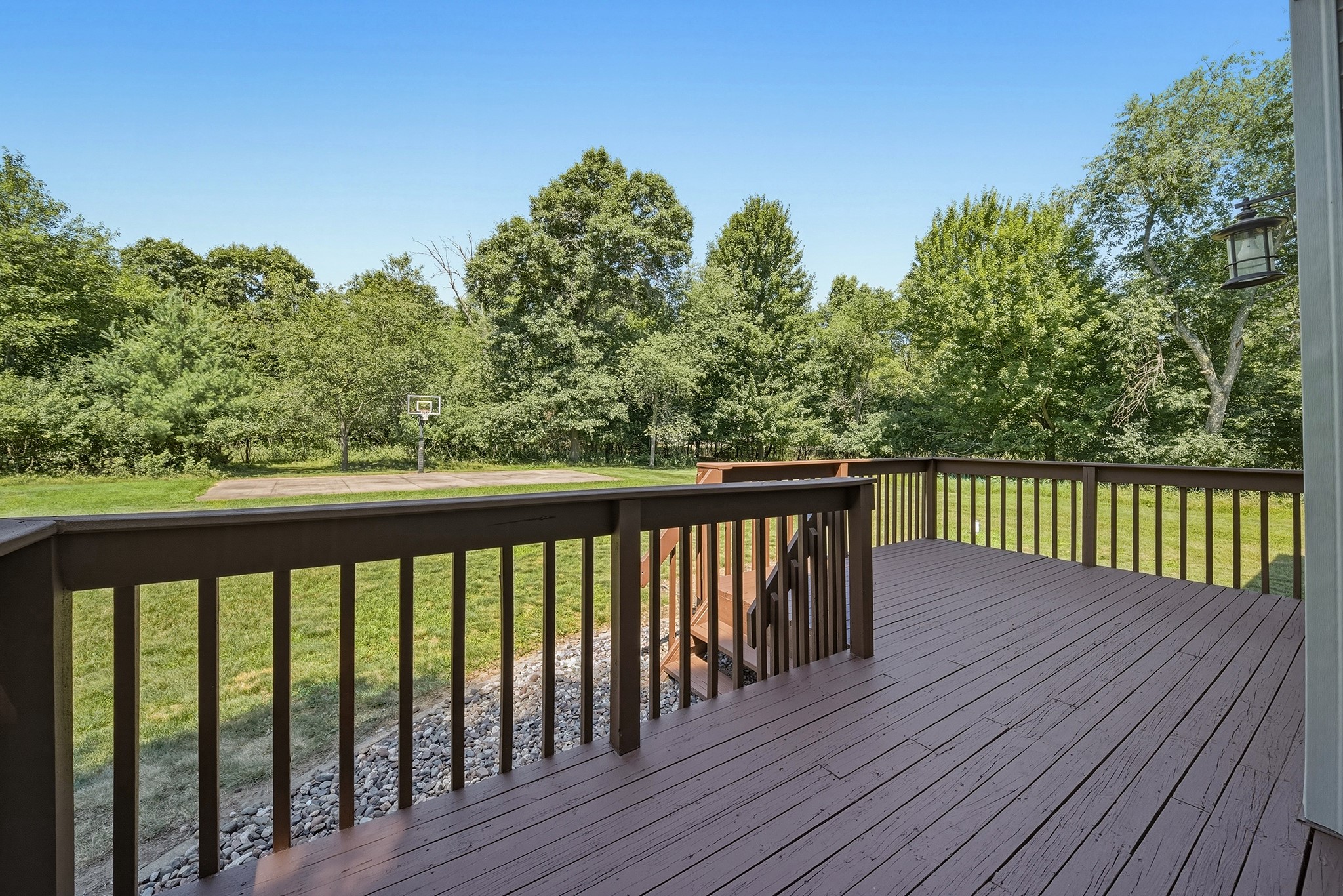 6542 187th Street Property Photo 5