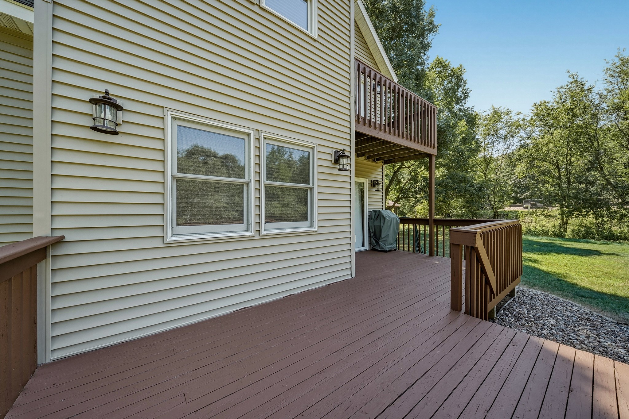6542 187th Street Property Photo 6