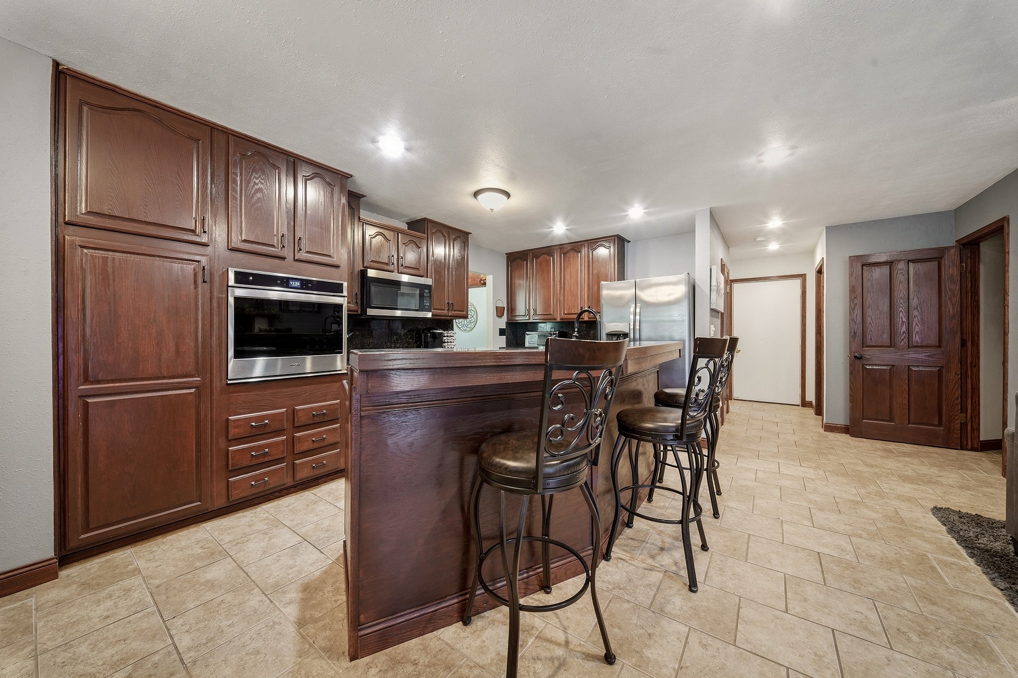 6542 187th Street Property Photo 9