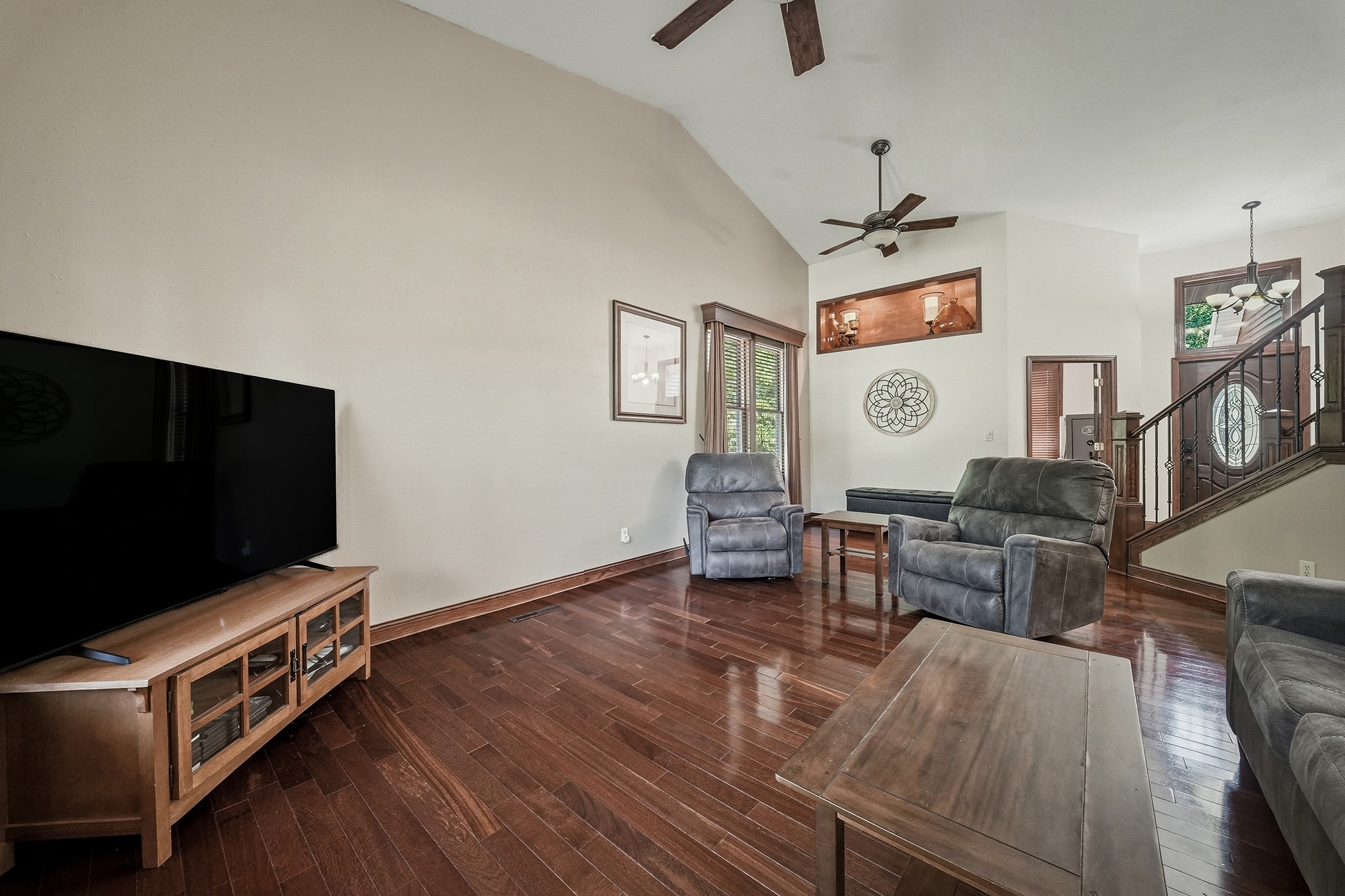 6542 187th Street Property Photo 18