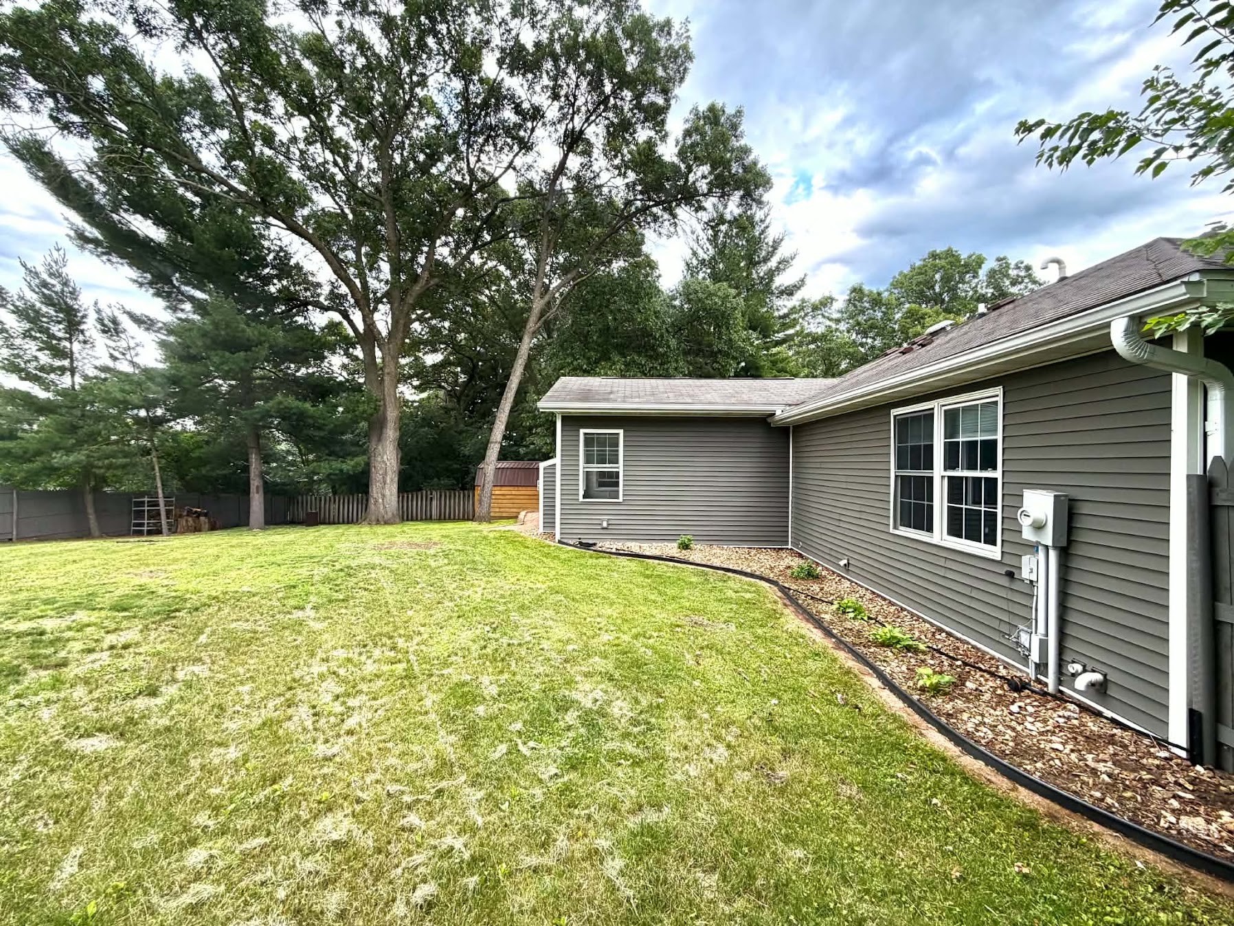 718 Farr Court Property Photo 9