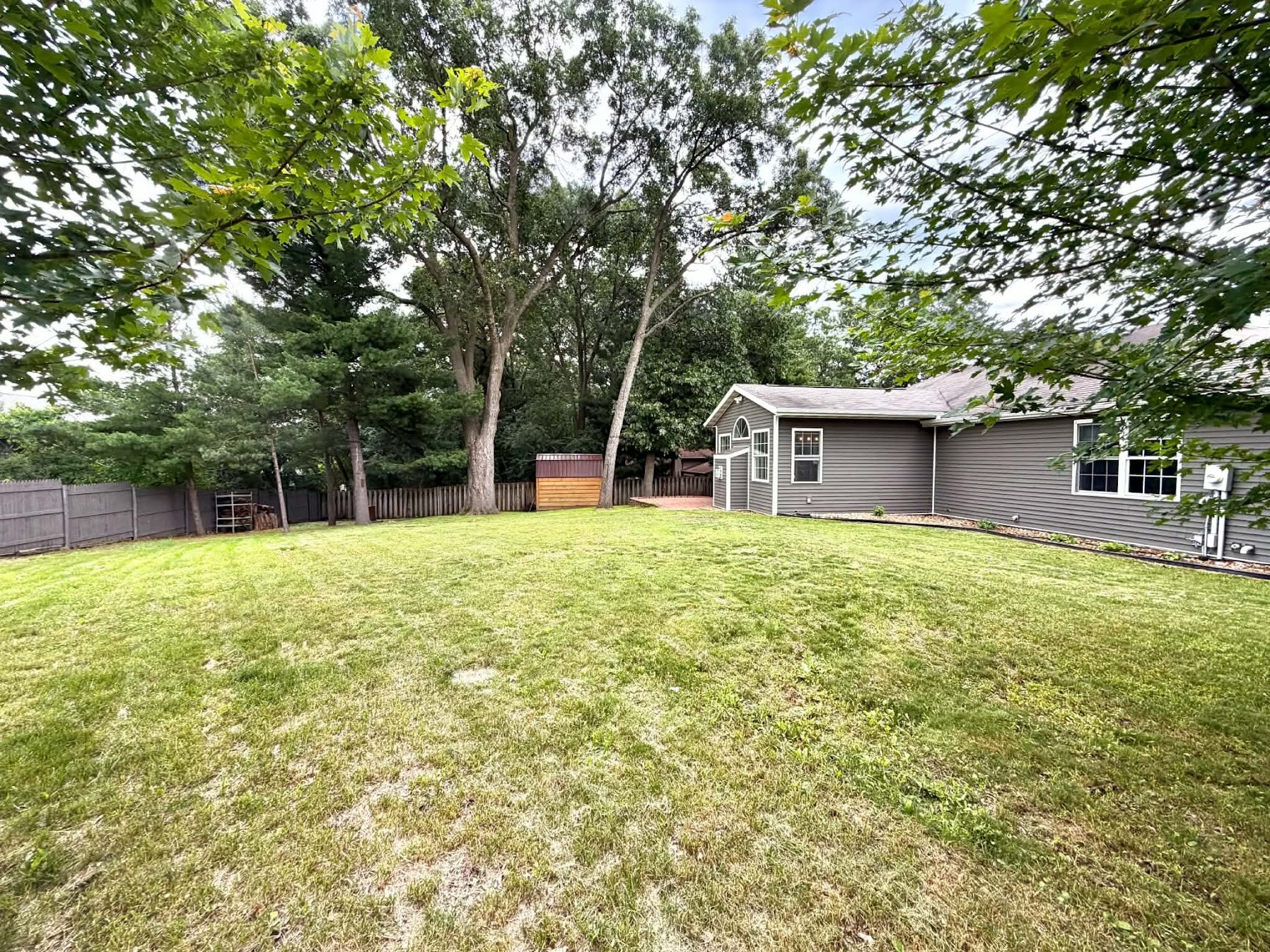 718 Farr Court Property Photo 12