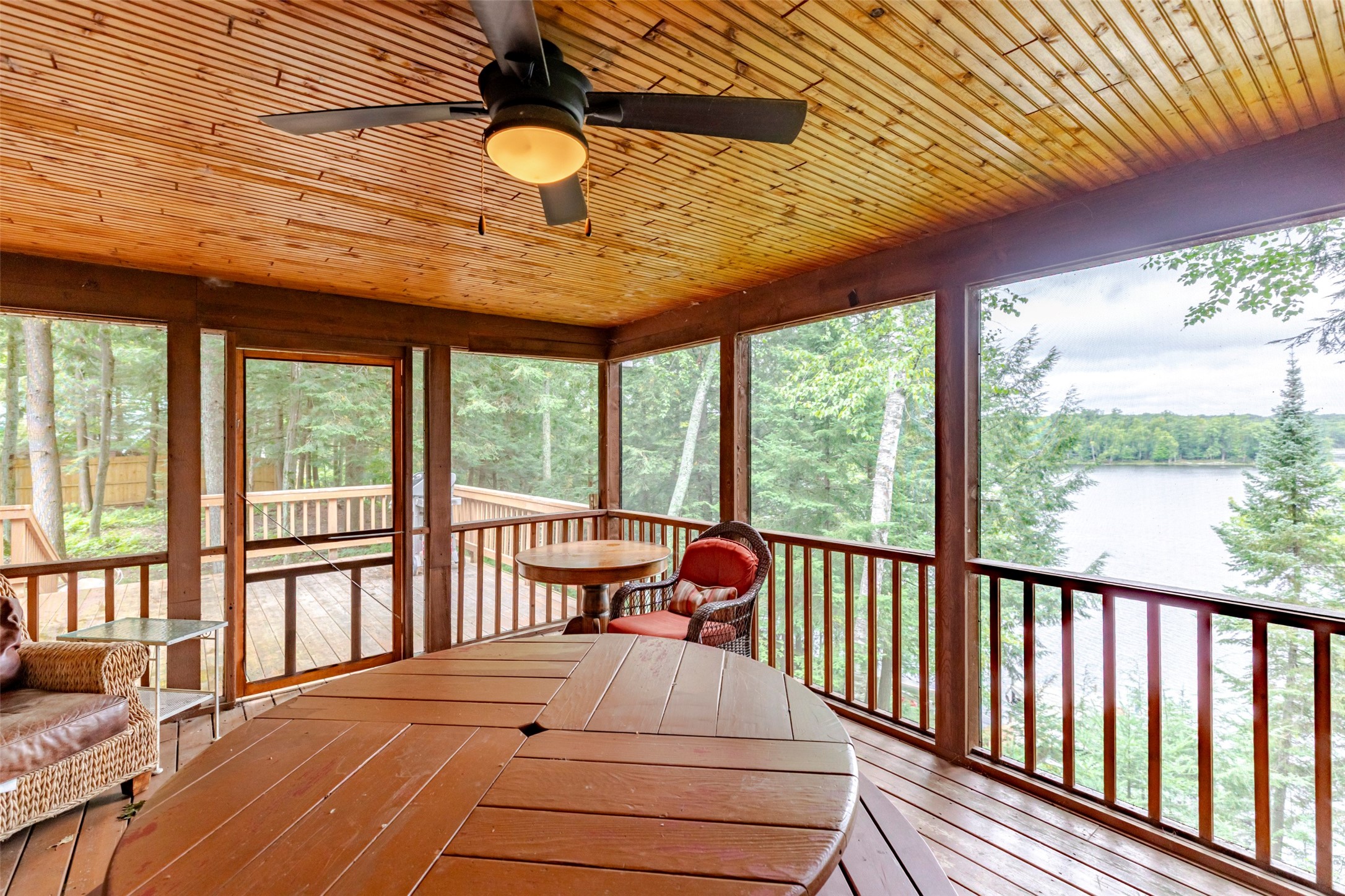 10976 W Crane Lane Property Photo 3