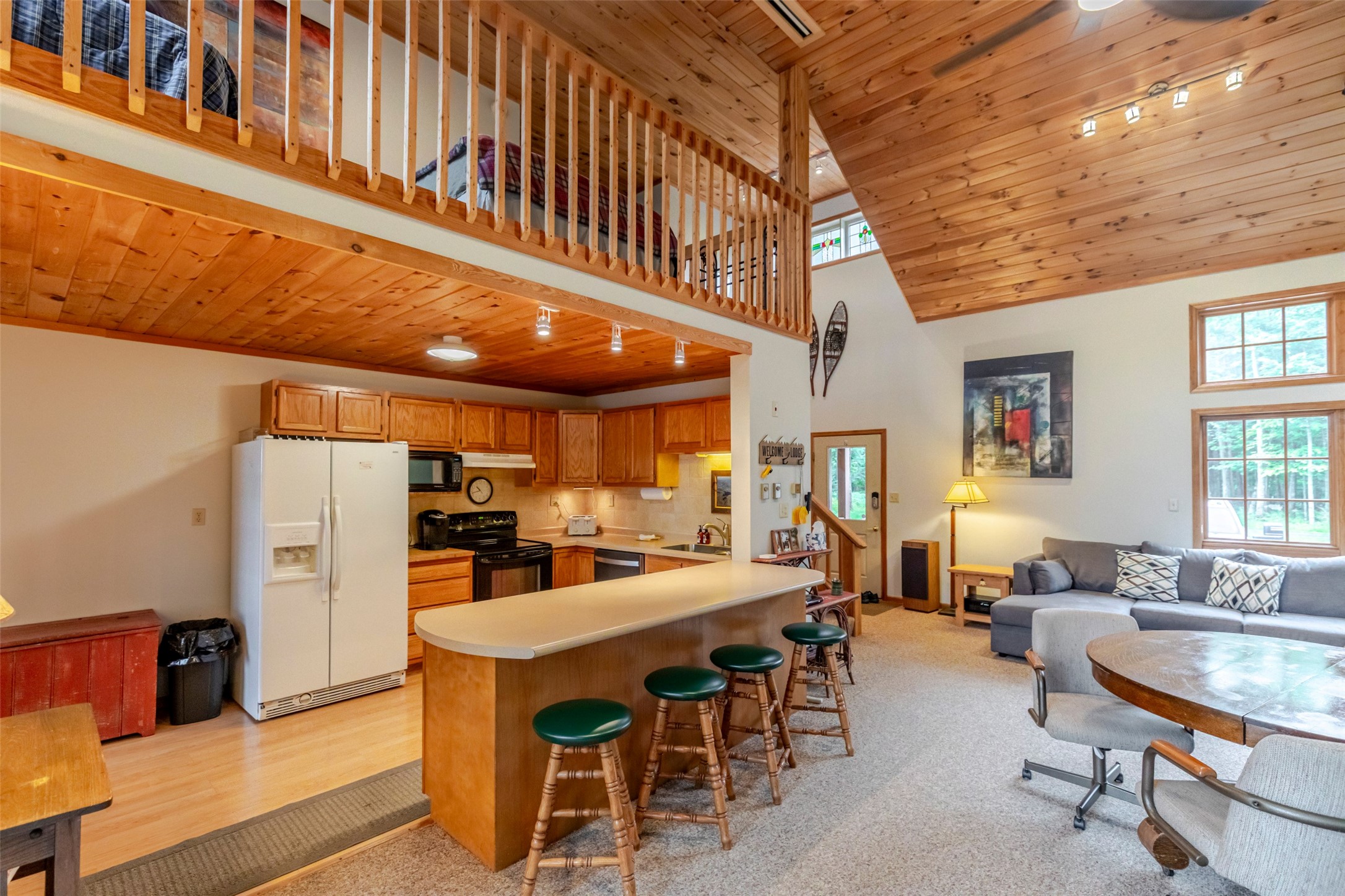 10976 W Crane Lane Property Photo 8