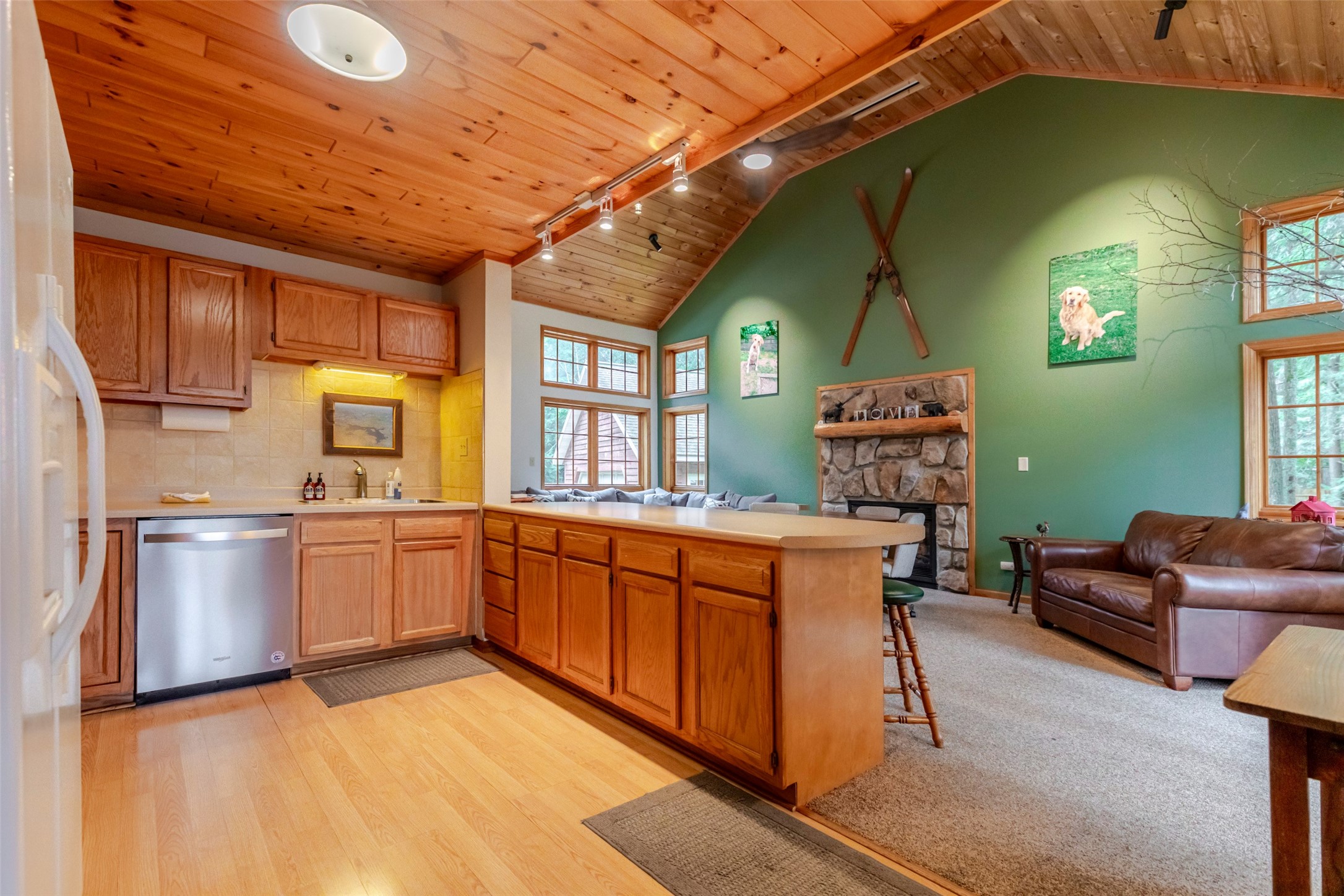 10976 W Crane Lane Property Photo 9