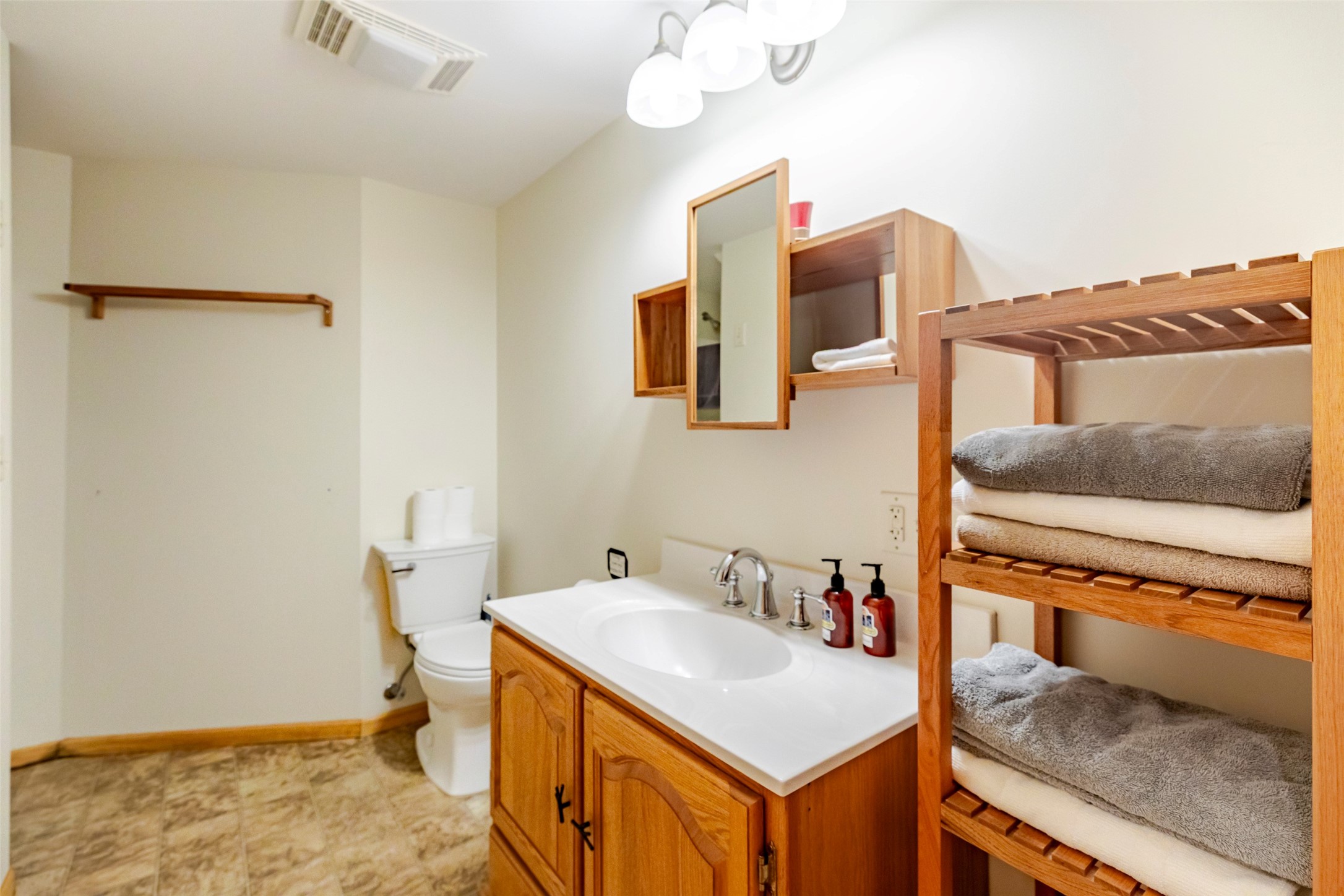 10976 W Crane Lane Property Photo 18