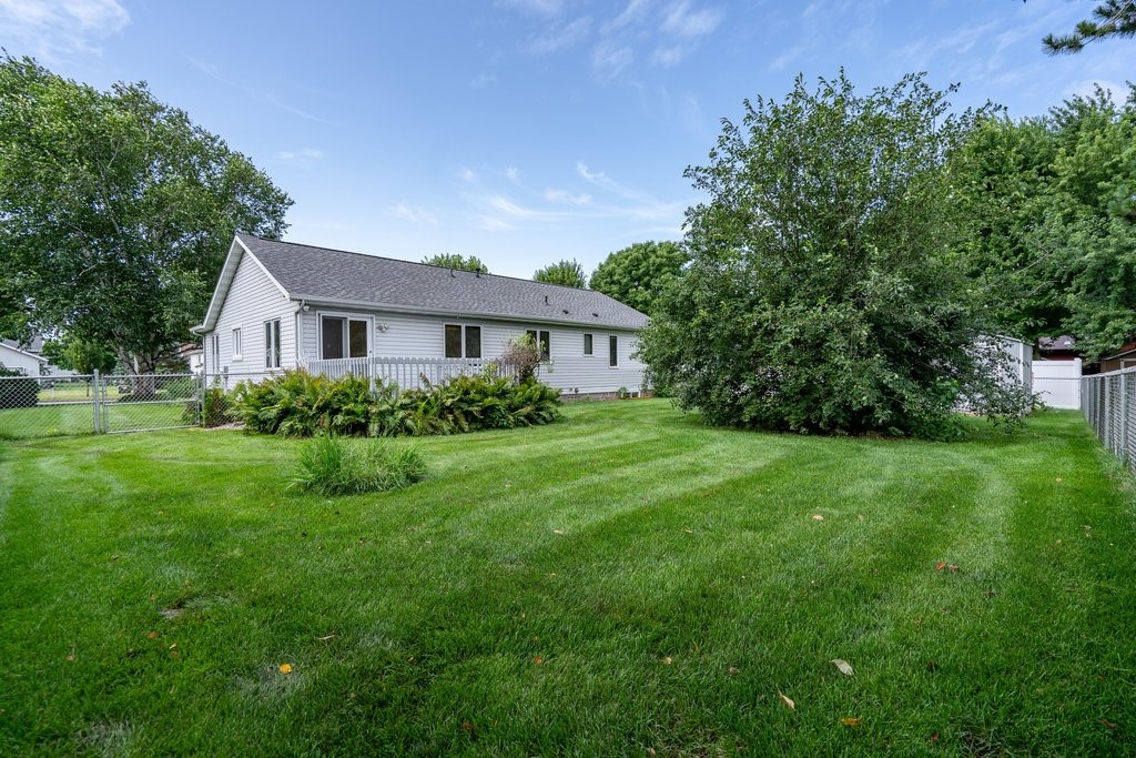 1930 Meadow Lane Property Photo 35