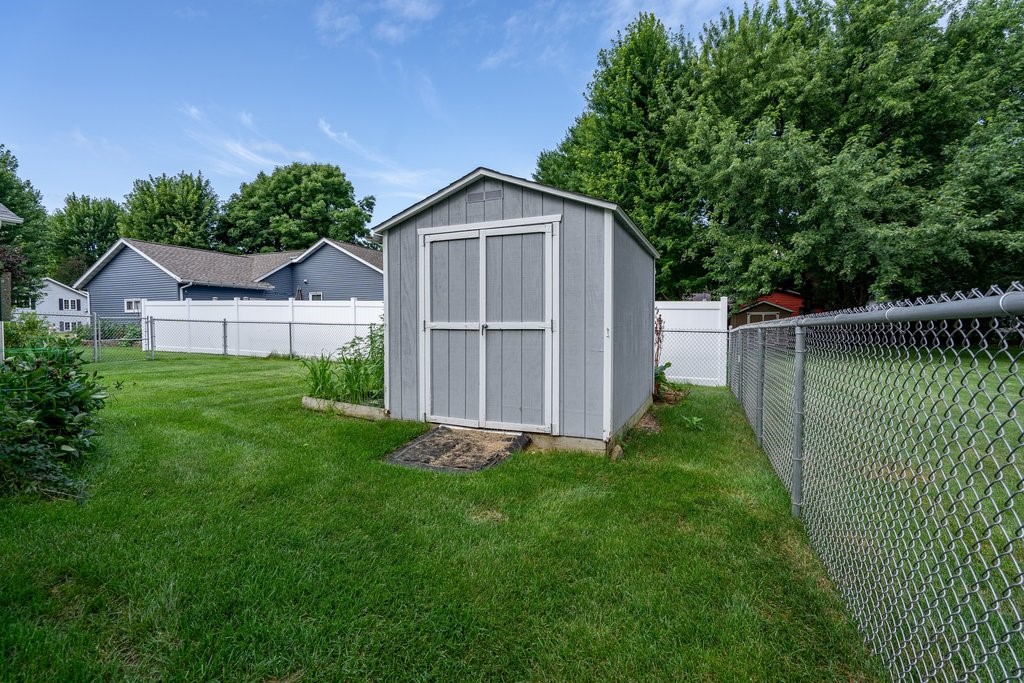 1930 Meadow Lane Property Photo 36