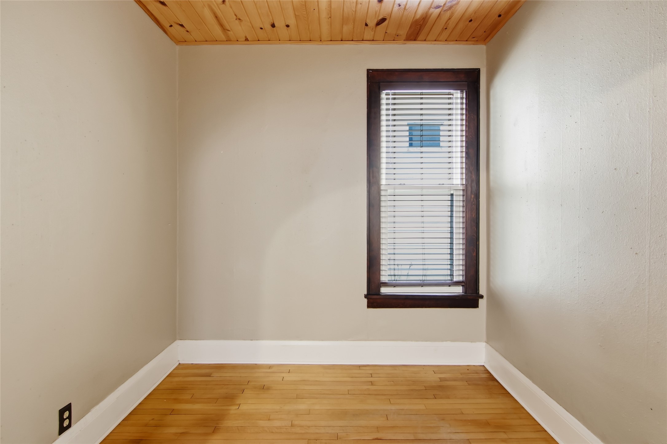 1813 Bellinger Street Property Photo 13