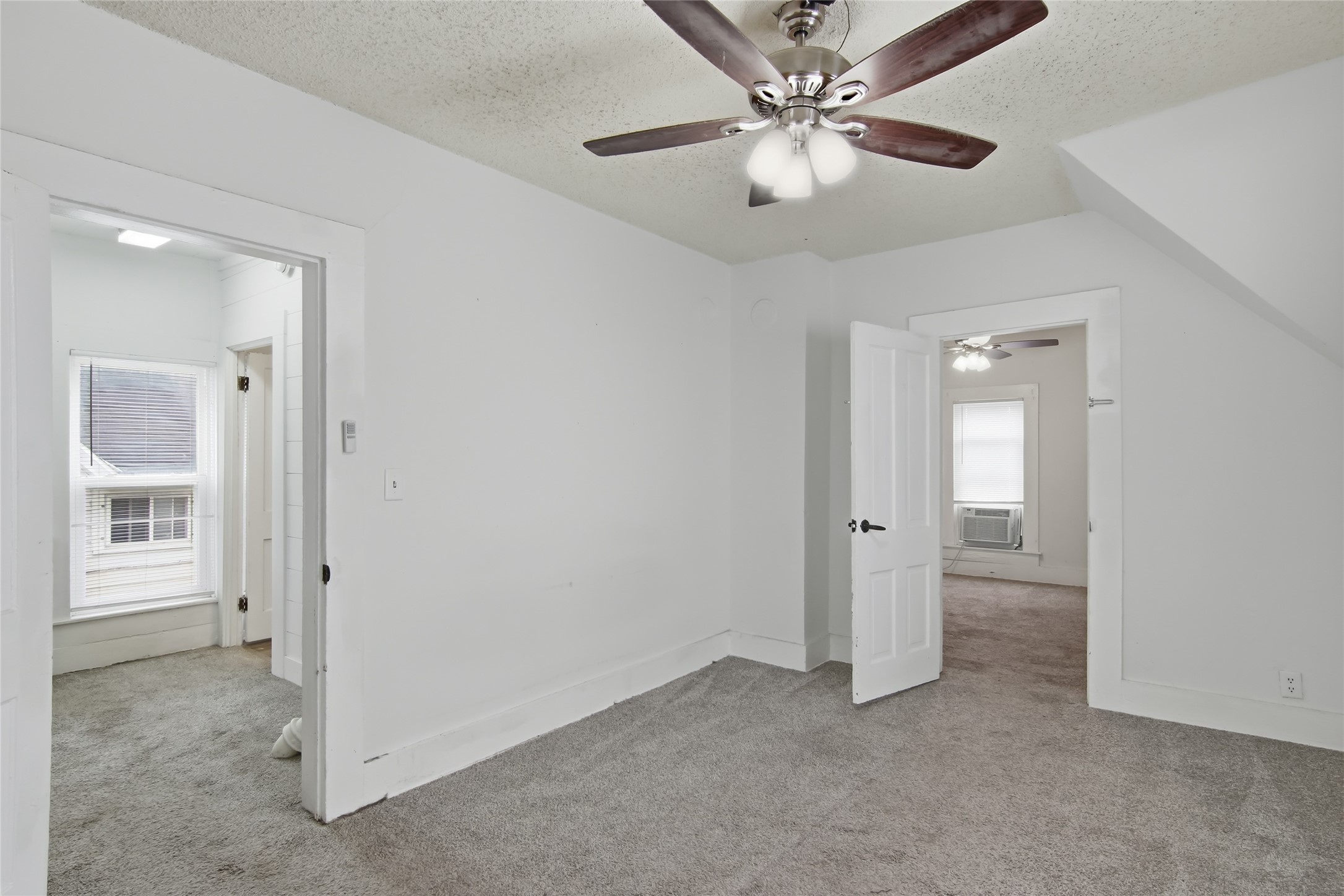 1813 Bellinger Street Property Photo 31