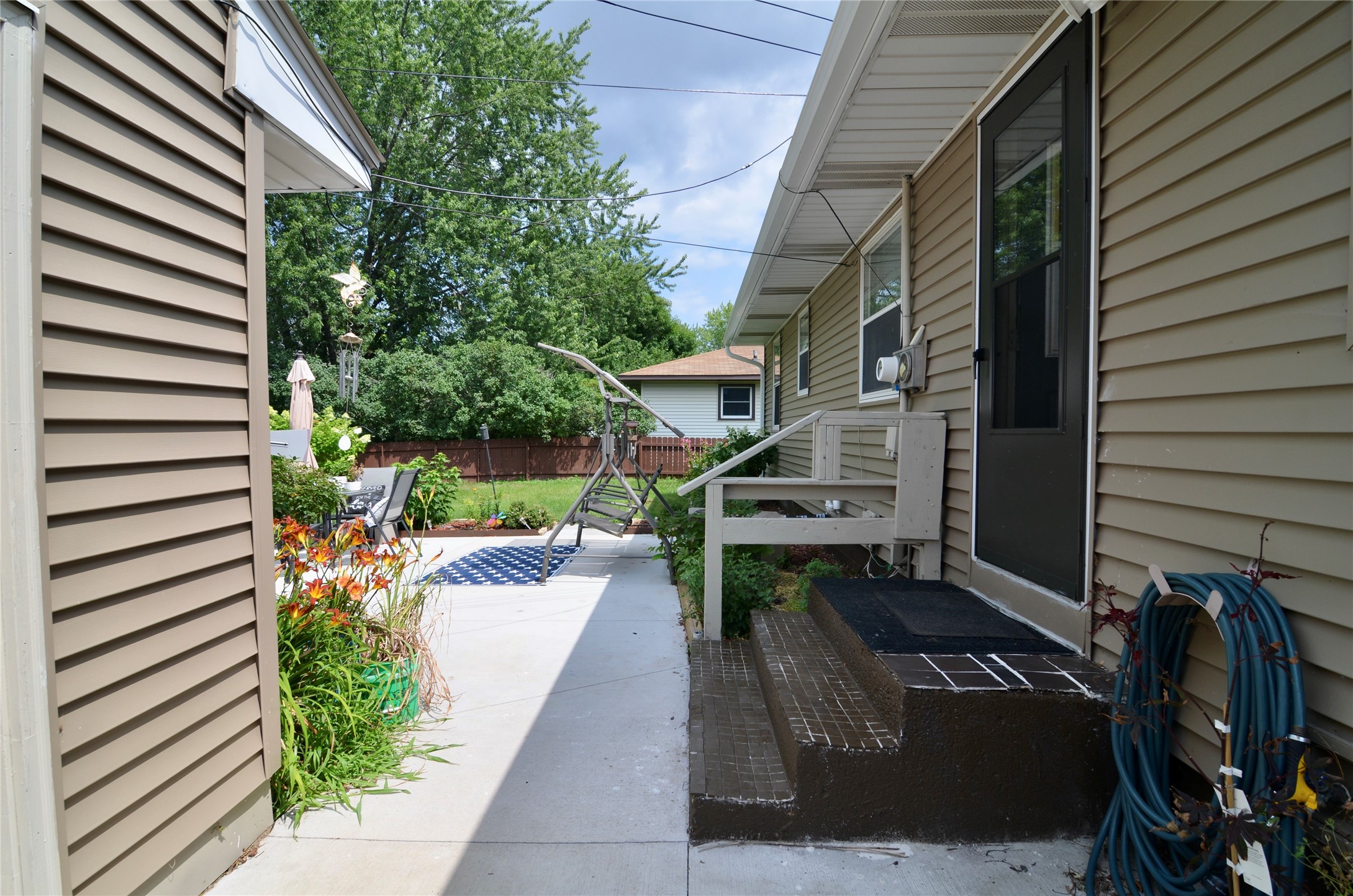 2320 Hayden Avenue Property Photo 4