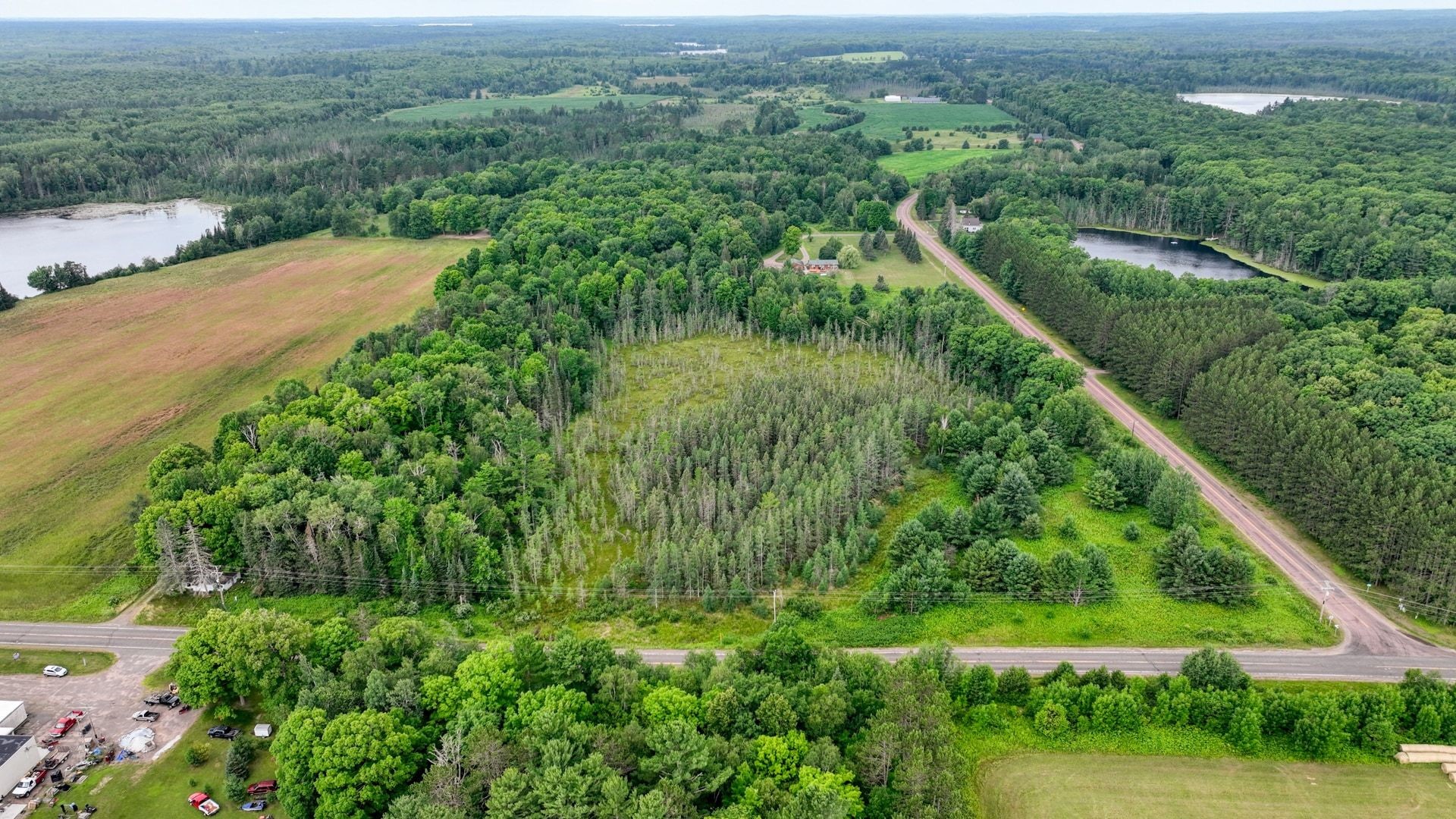 4e Twin Lake Road Property Photo 4