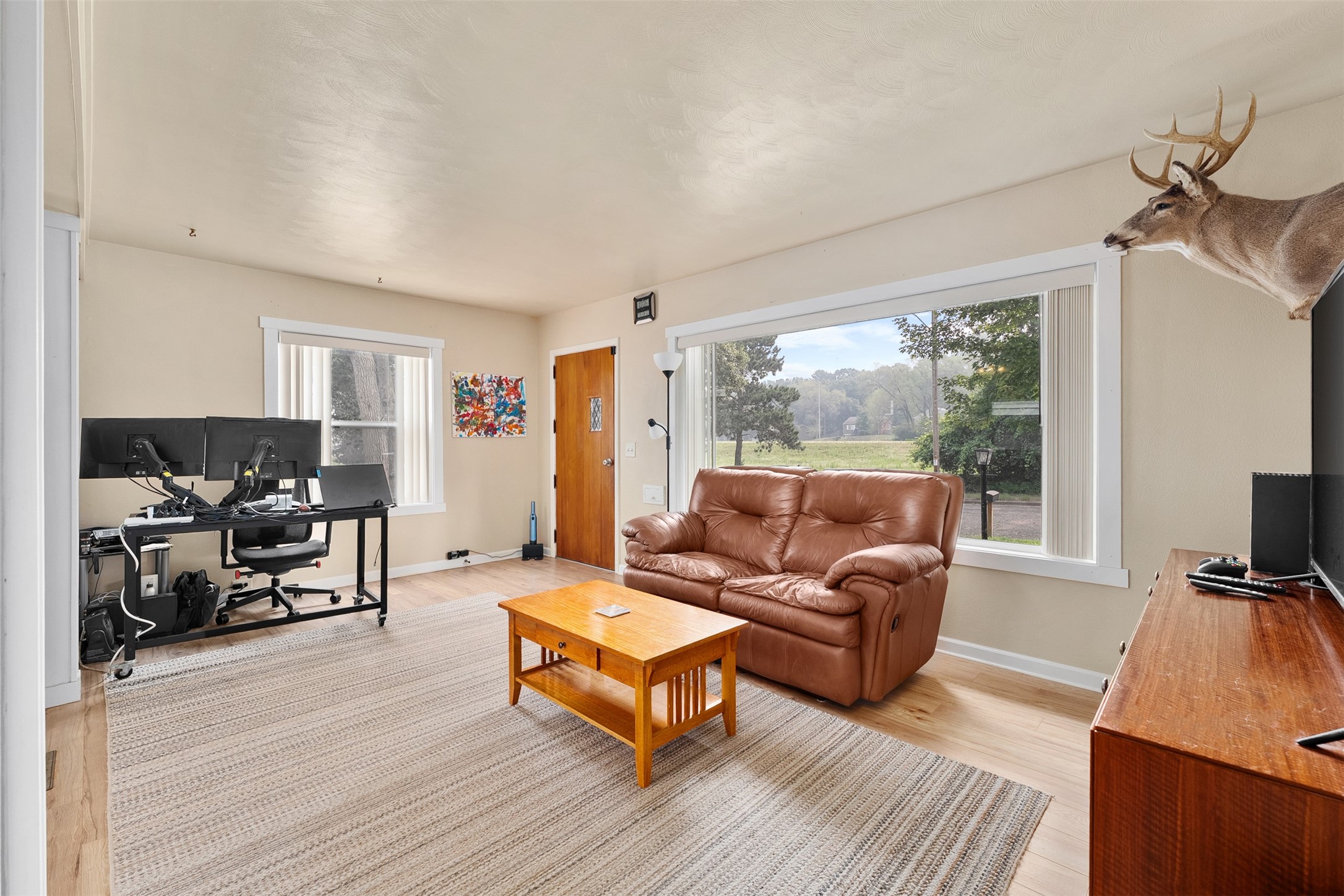 1124 Briggs Avenue Property Photo 10