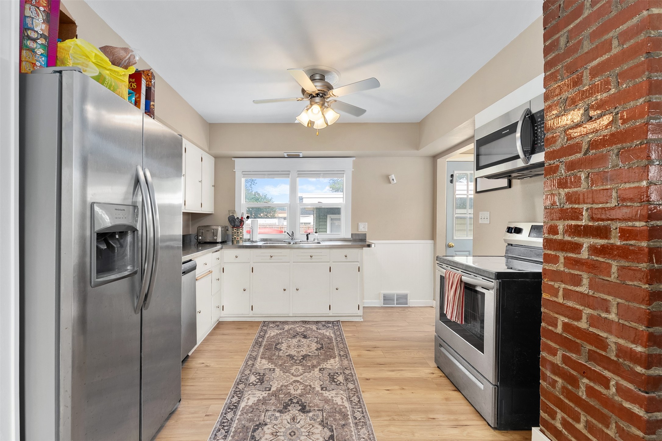 1124 Briggs Avenue Property Photo 13