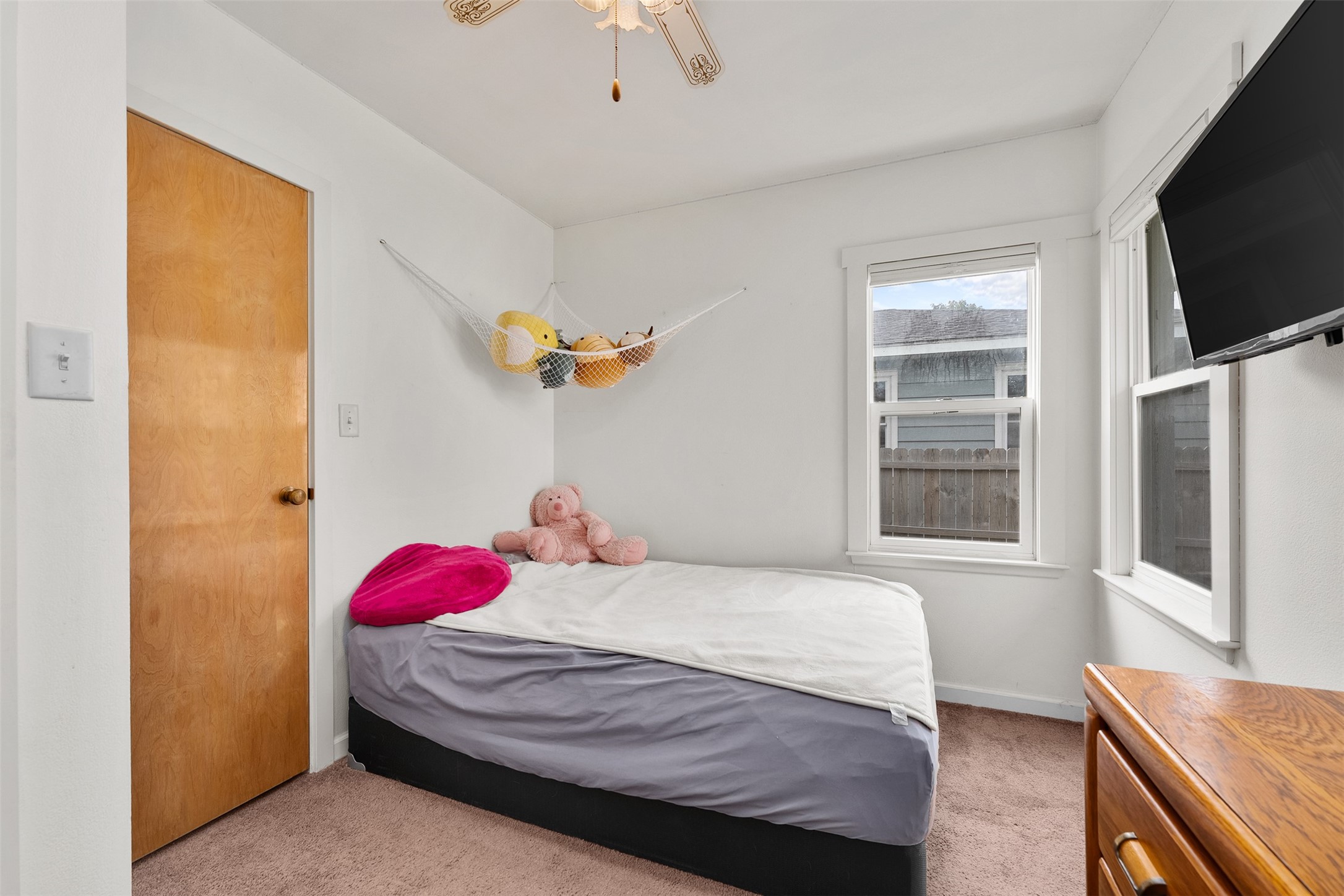 1124 Briggs Avenue Property Photo 20