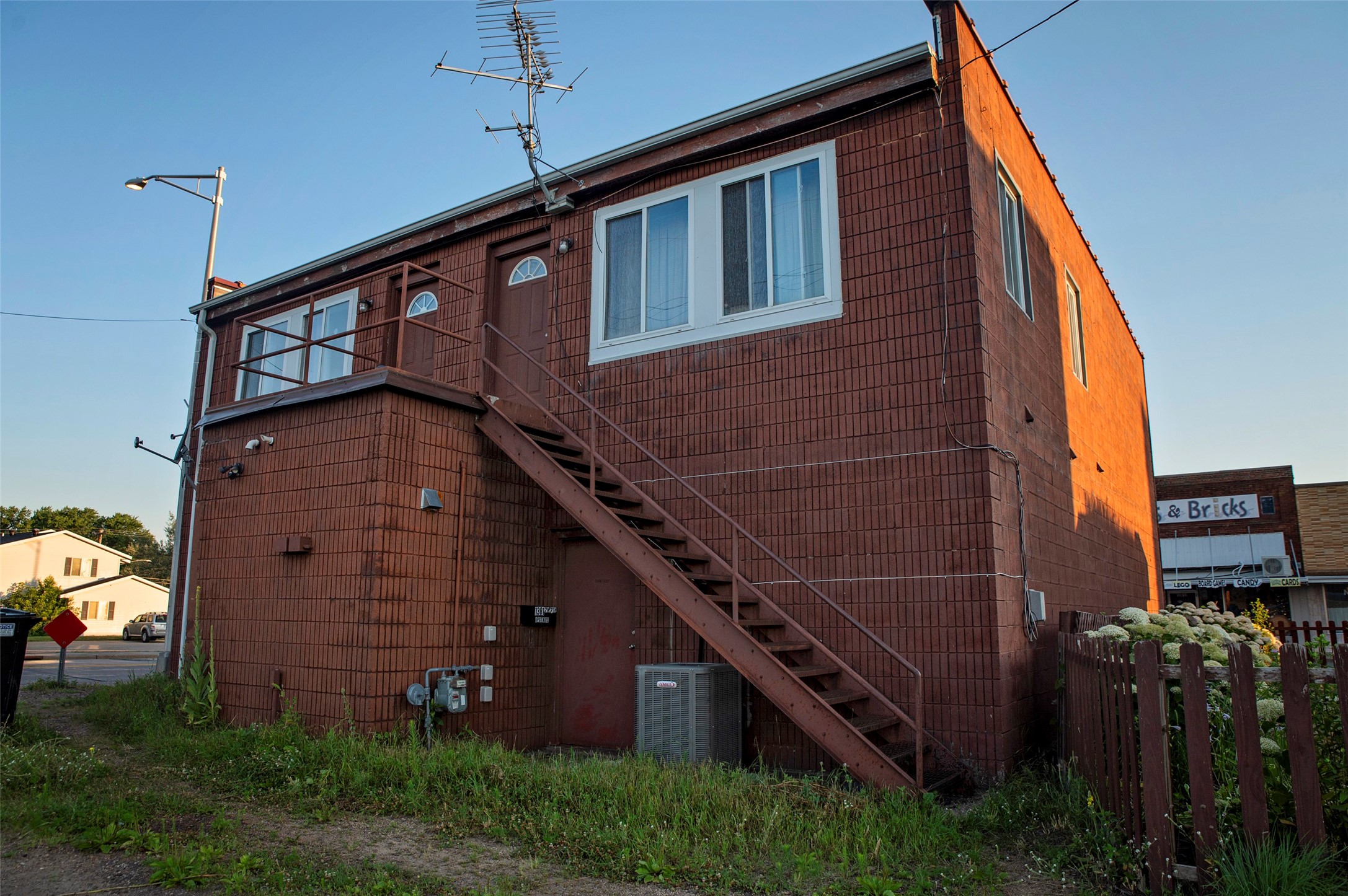 13819 7th Street Property Photo 7