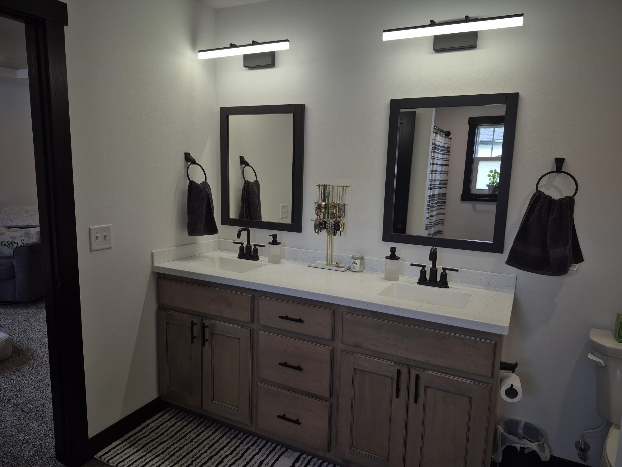 3557 114th Street Property Photo 10