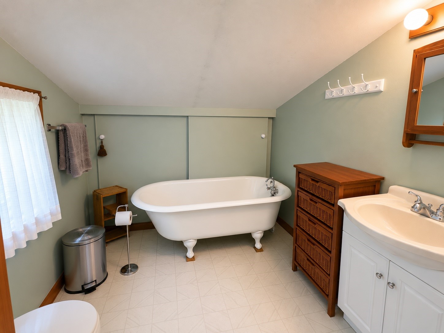 1080 1080th Avenue Property Photo 9